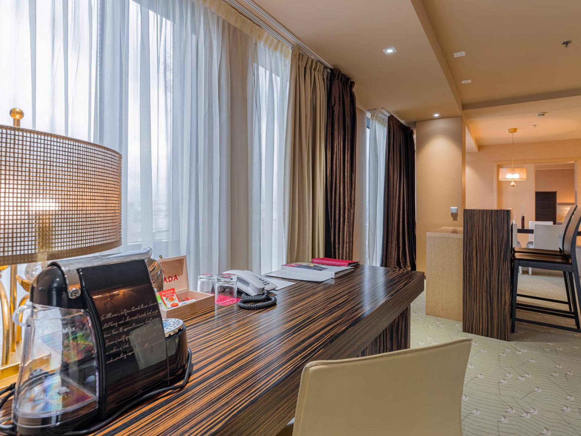 Coffee/tea facilities