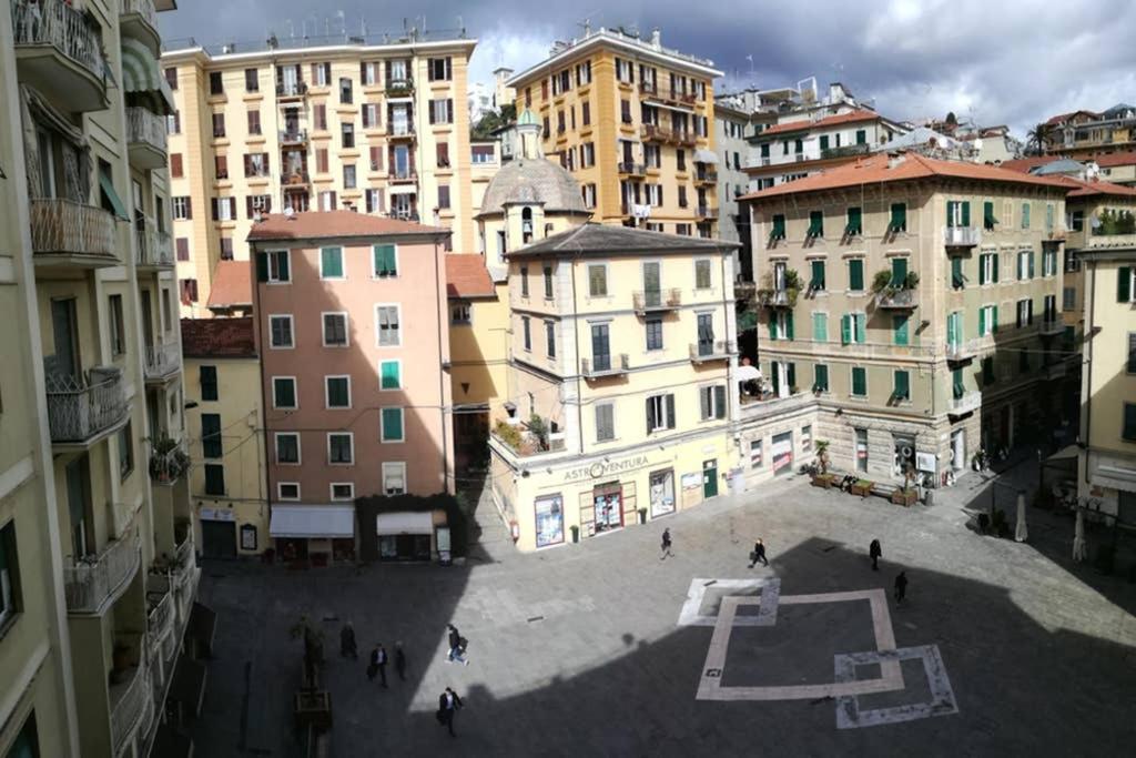 Casa Rétro. Historic center - La Spezia