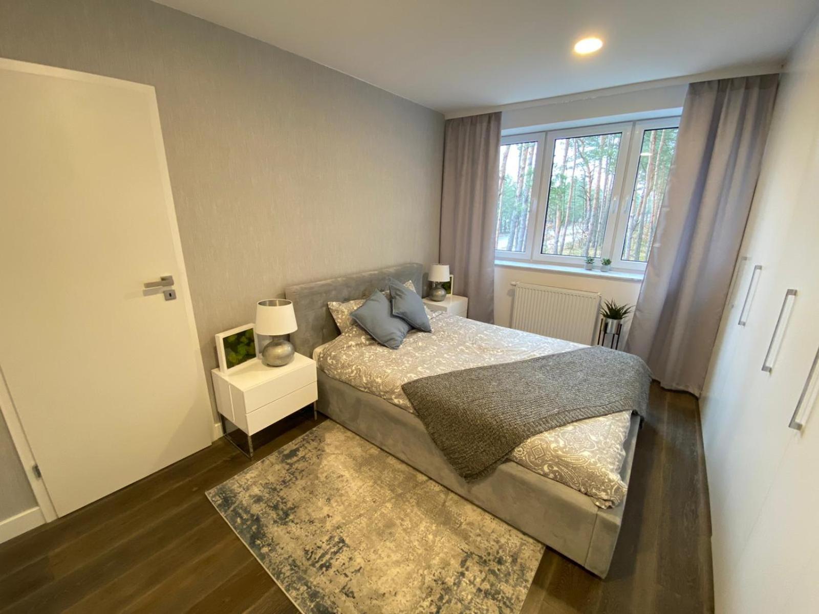 Luksusowa Willa pod Lasem, Otwock - Shared garden, sauna, wood hot tub! Hot tub seasonal!