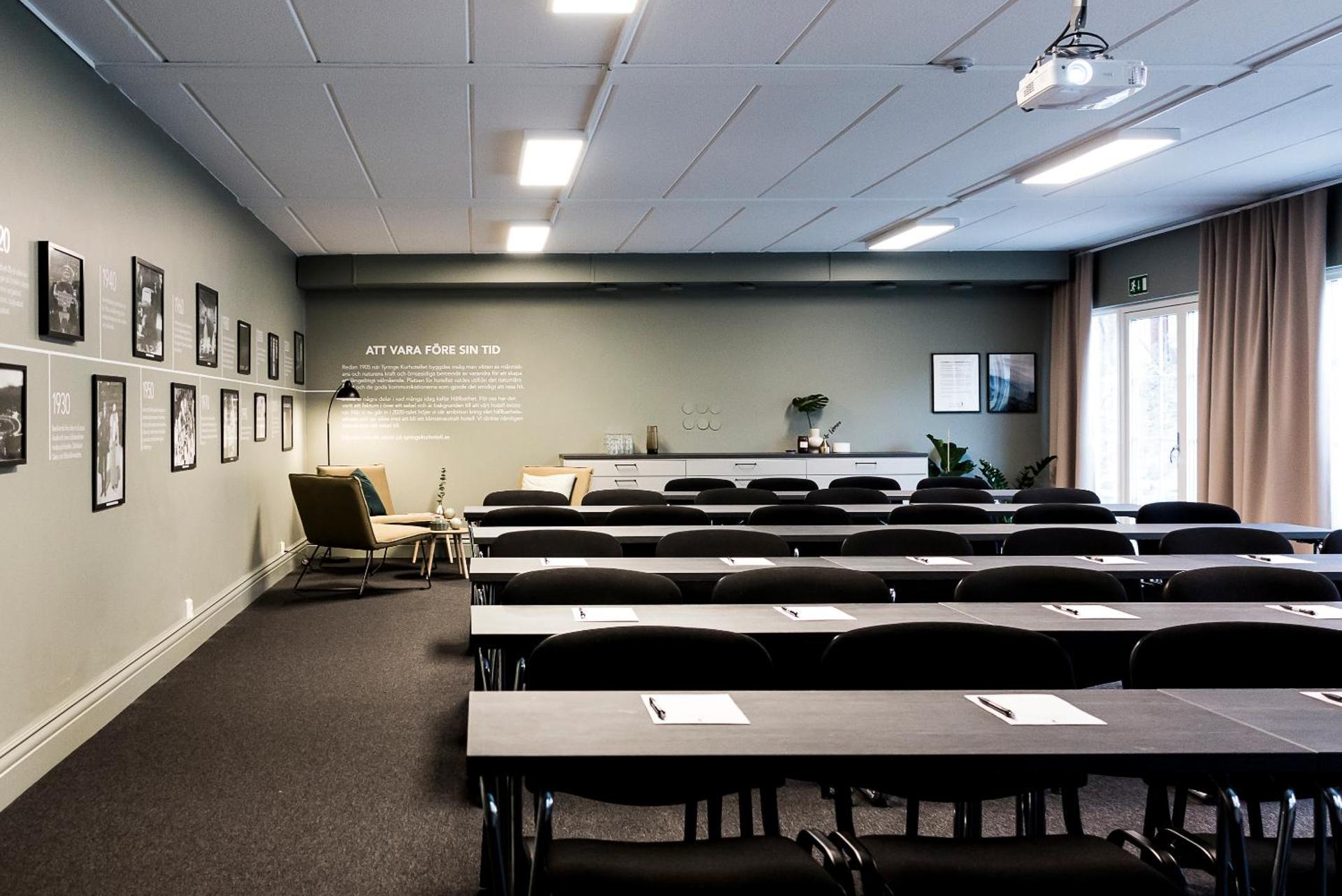 Meeting/conference room