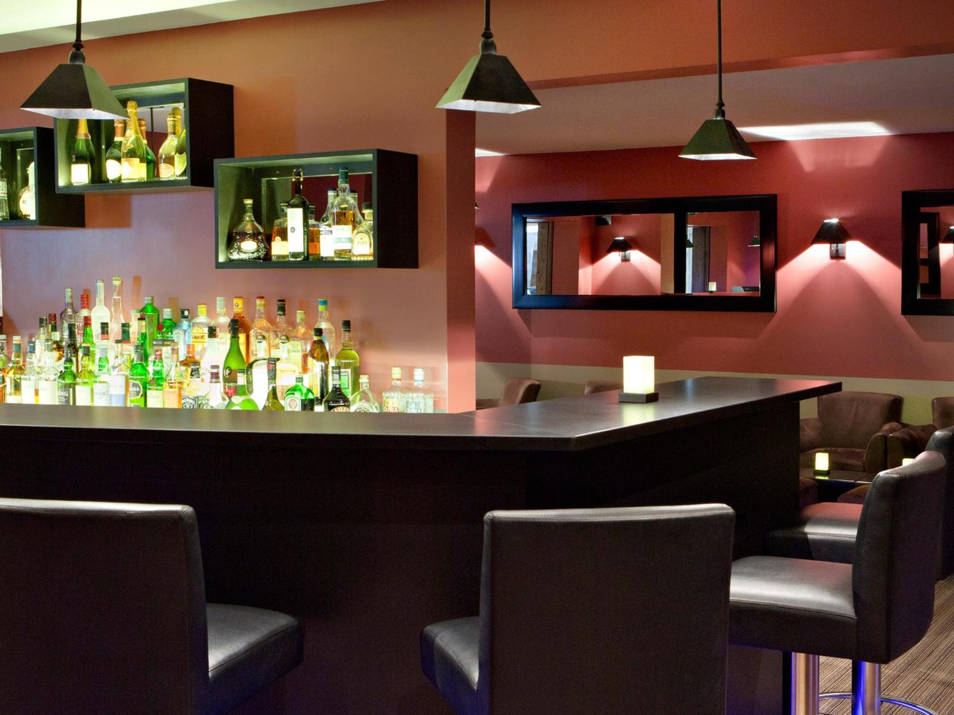 Lounge or bar