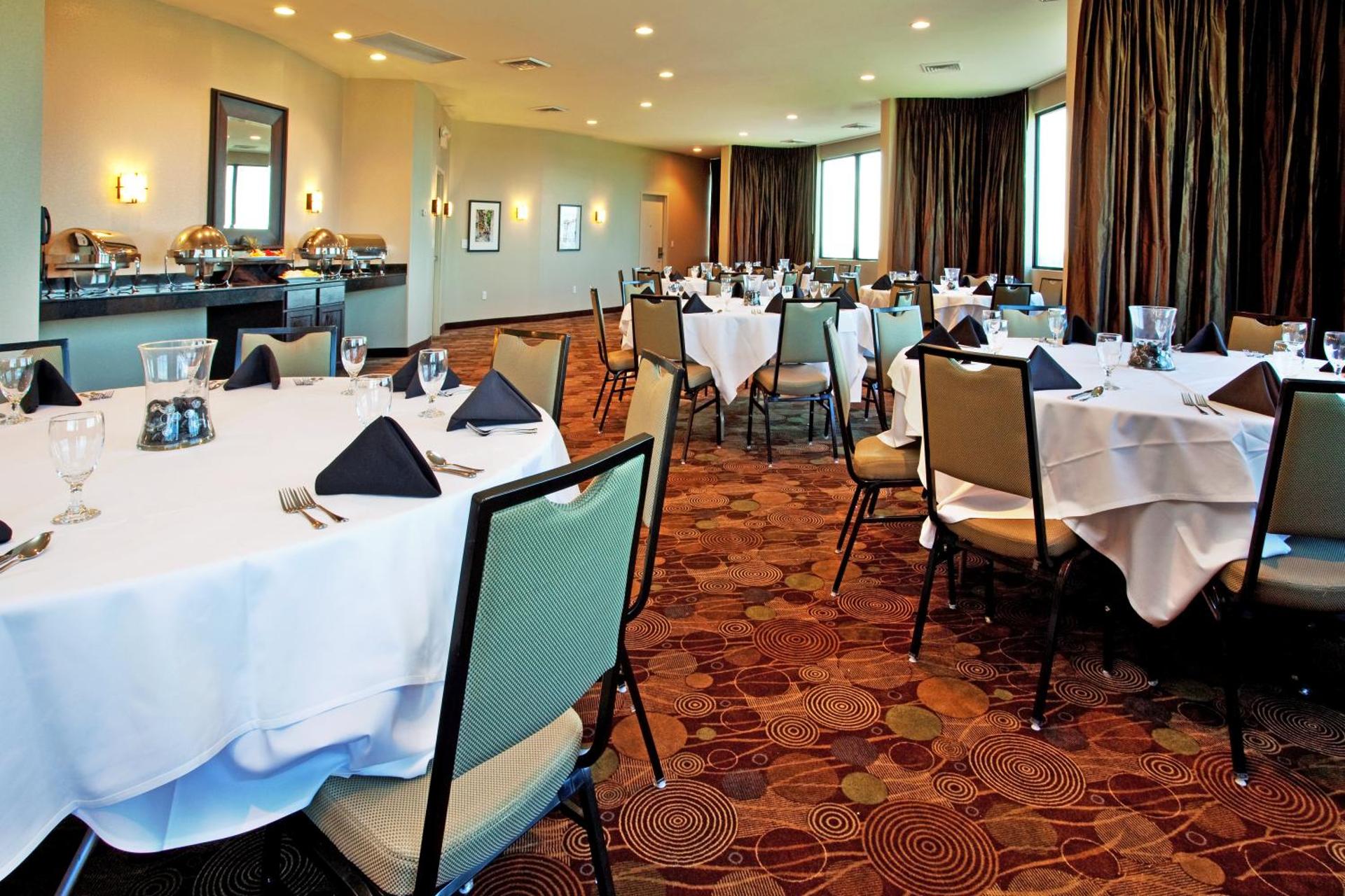 Banquet/Function facilities