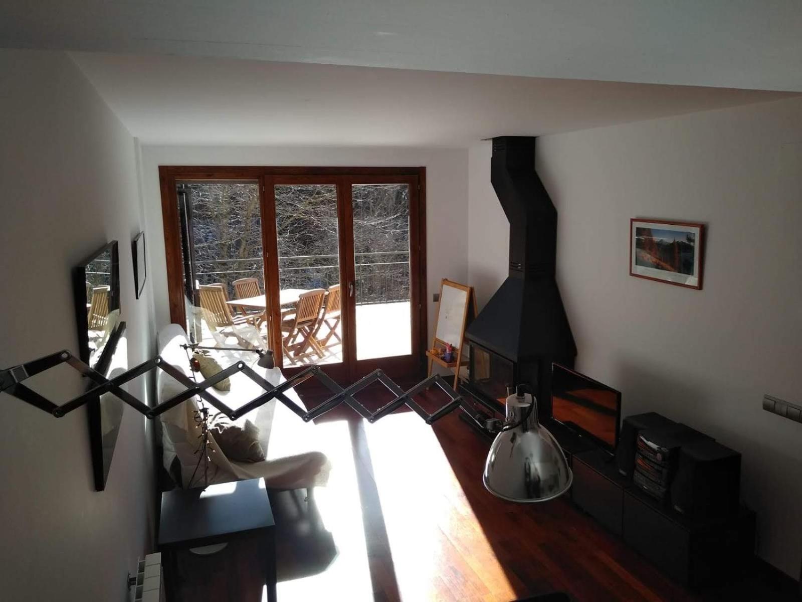 Apartament amb pati a la Vall Fosca, tranquilitat i bones vistes