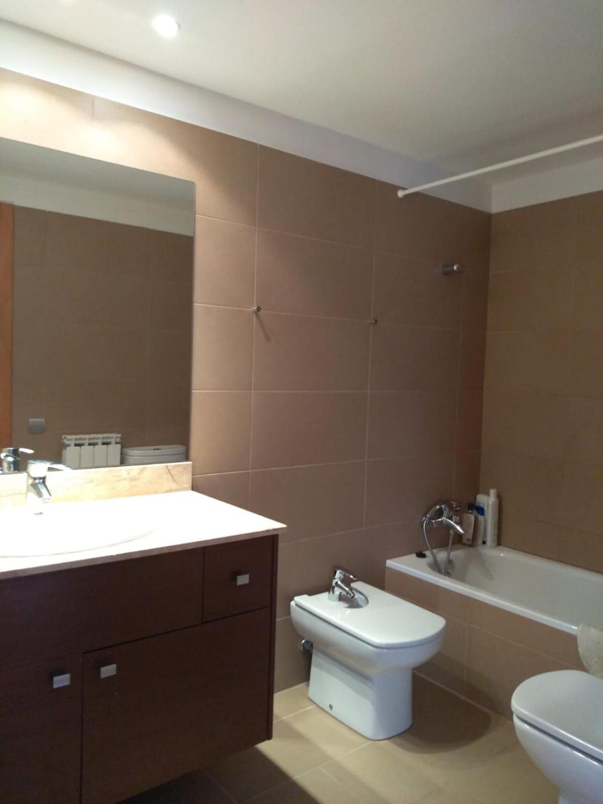 Apartament amb pati a la Vall Fosca, tranquilitat i bones vistes