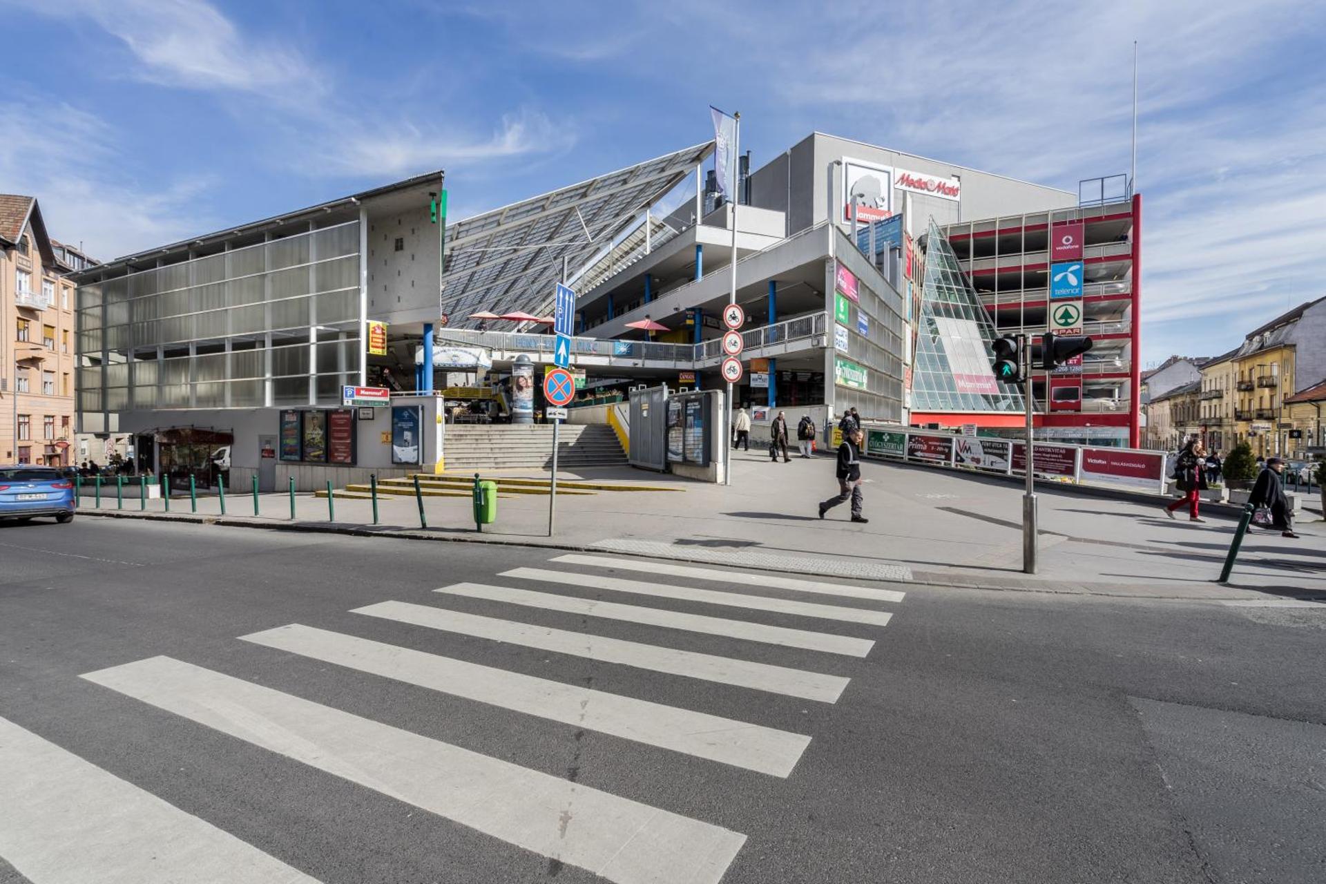 BpR SHINY Deluxe Home