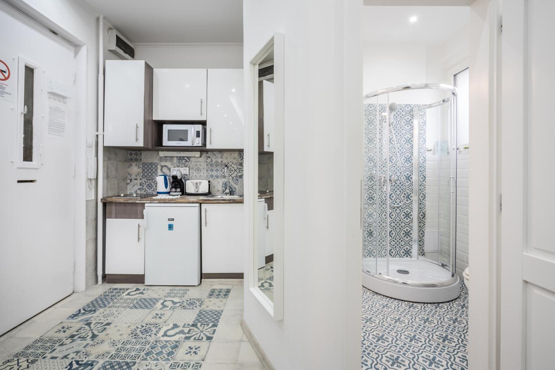 BpR SHINY Deluxe Home