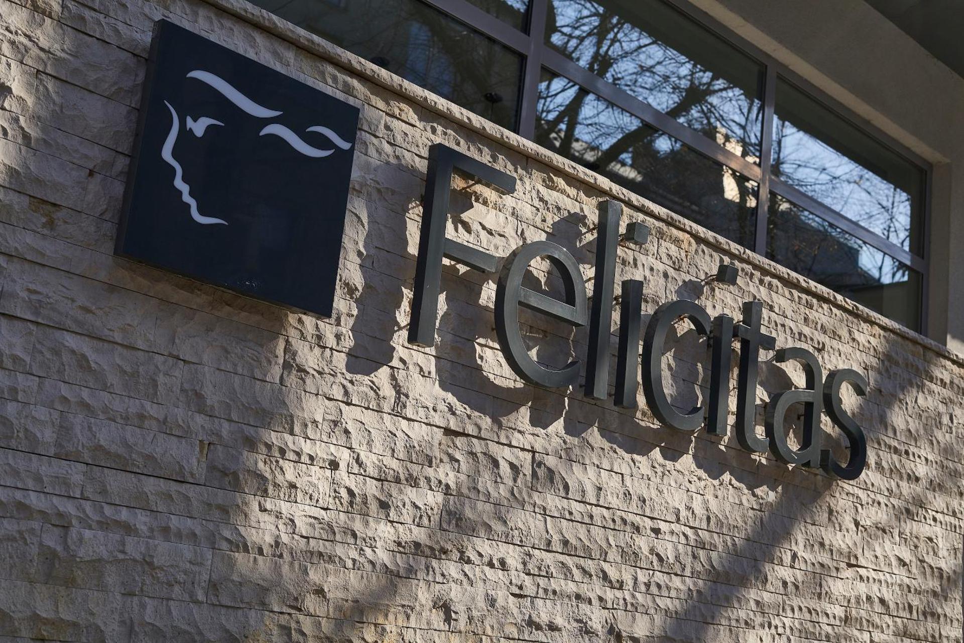 Property logo or sign