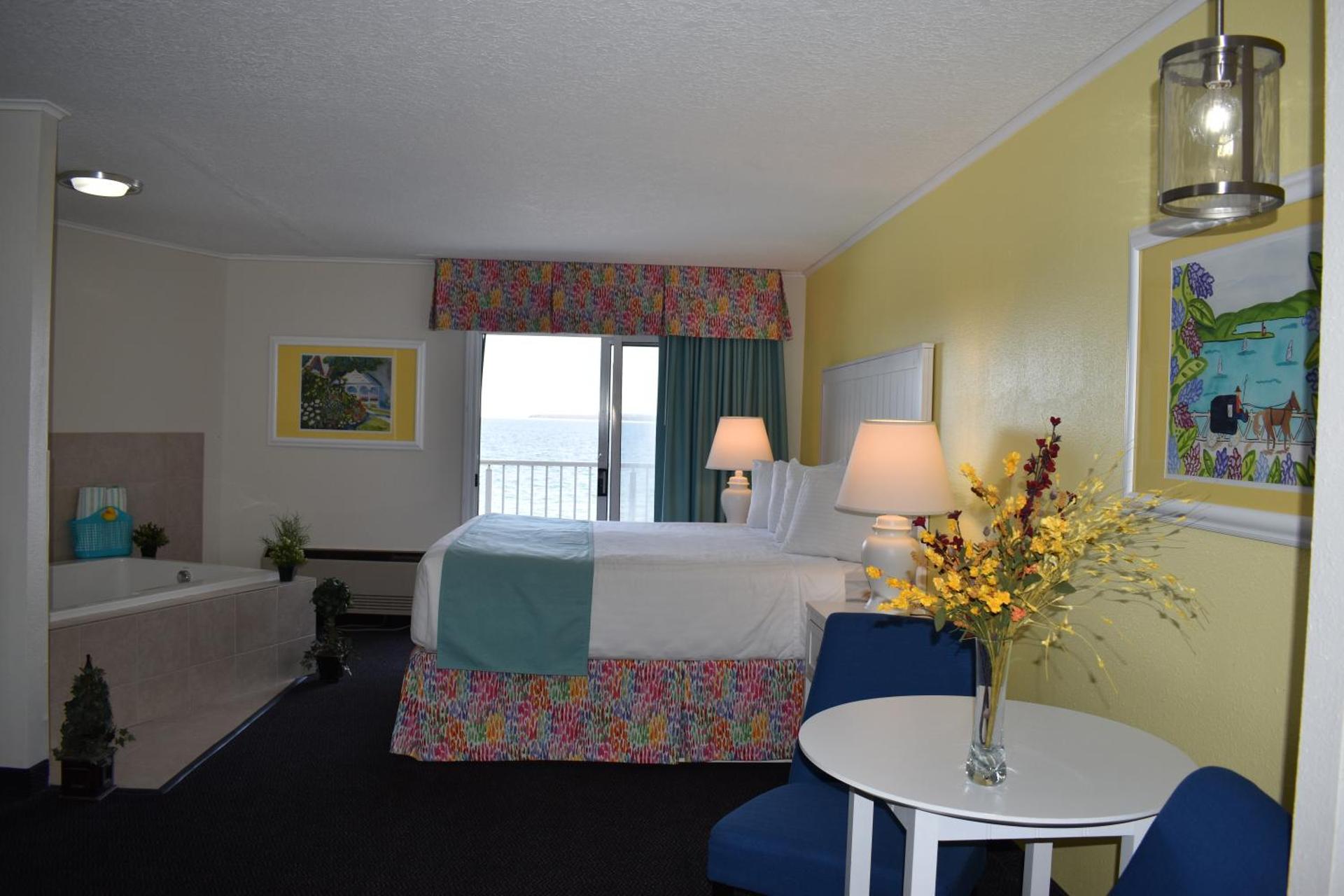 Breakers Resort - Lakeside