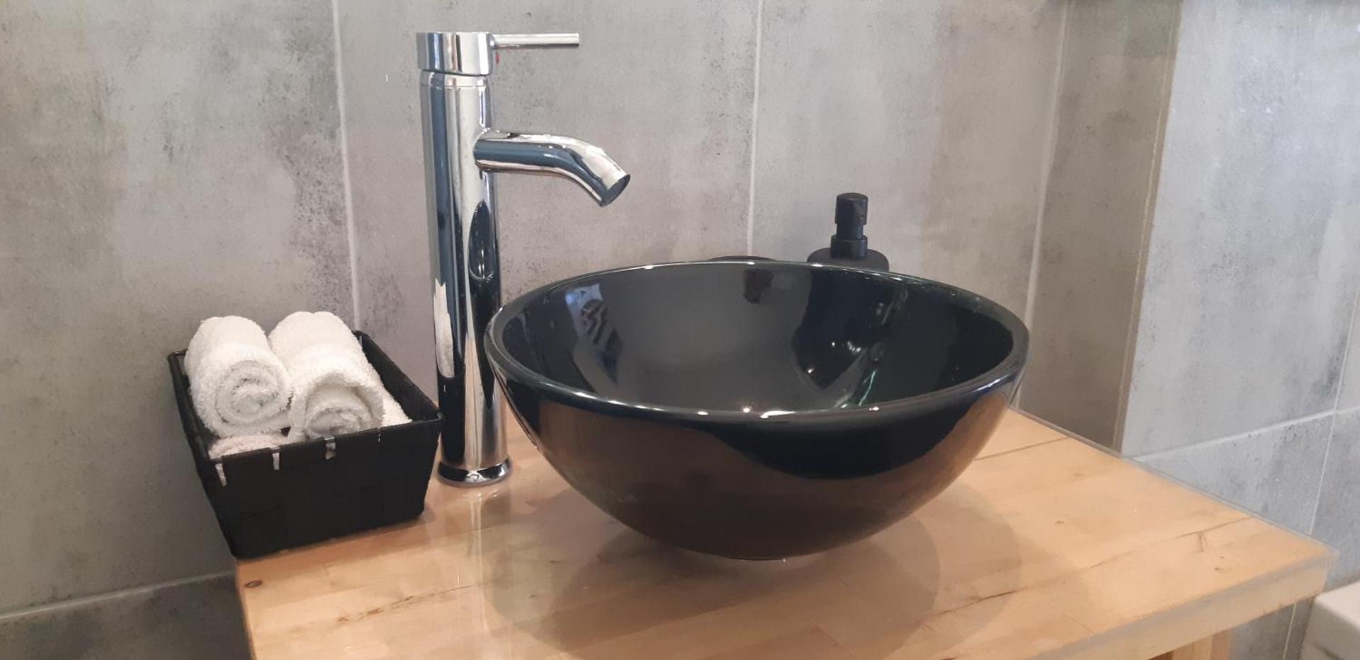 LUXE Bloemenzicht 4 personen, BnB, 10 minuten van zee