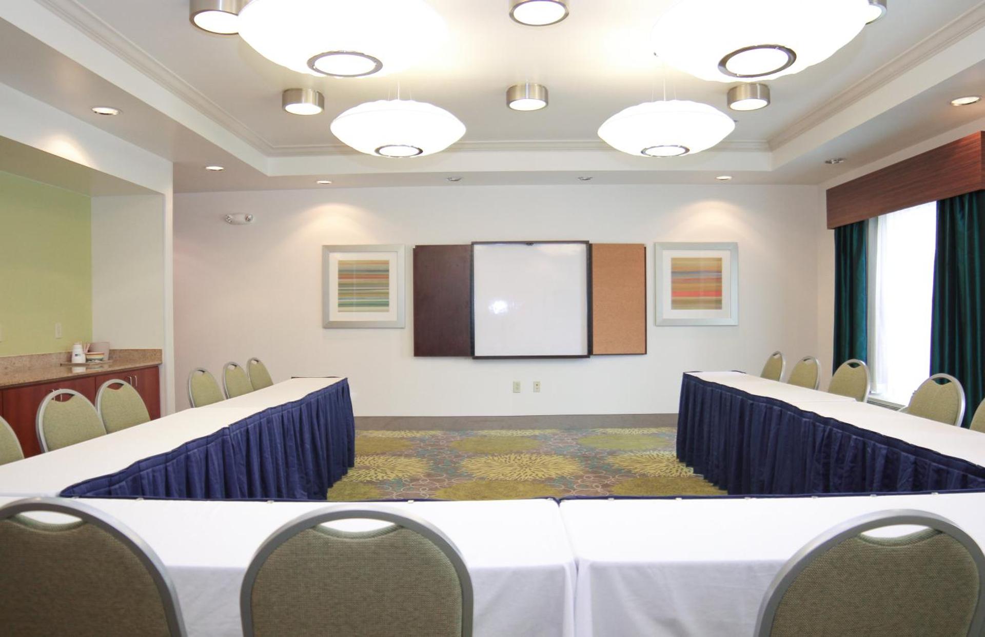 Meeting/conference room