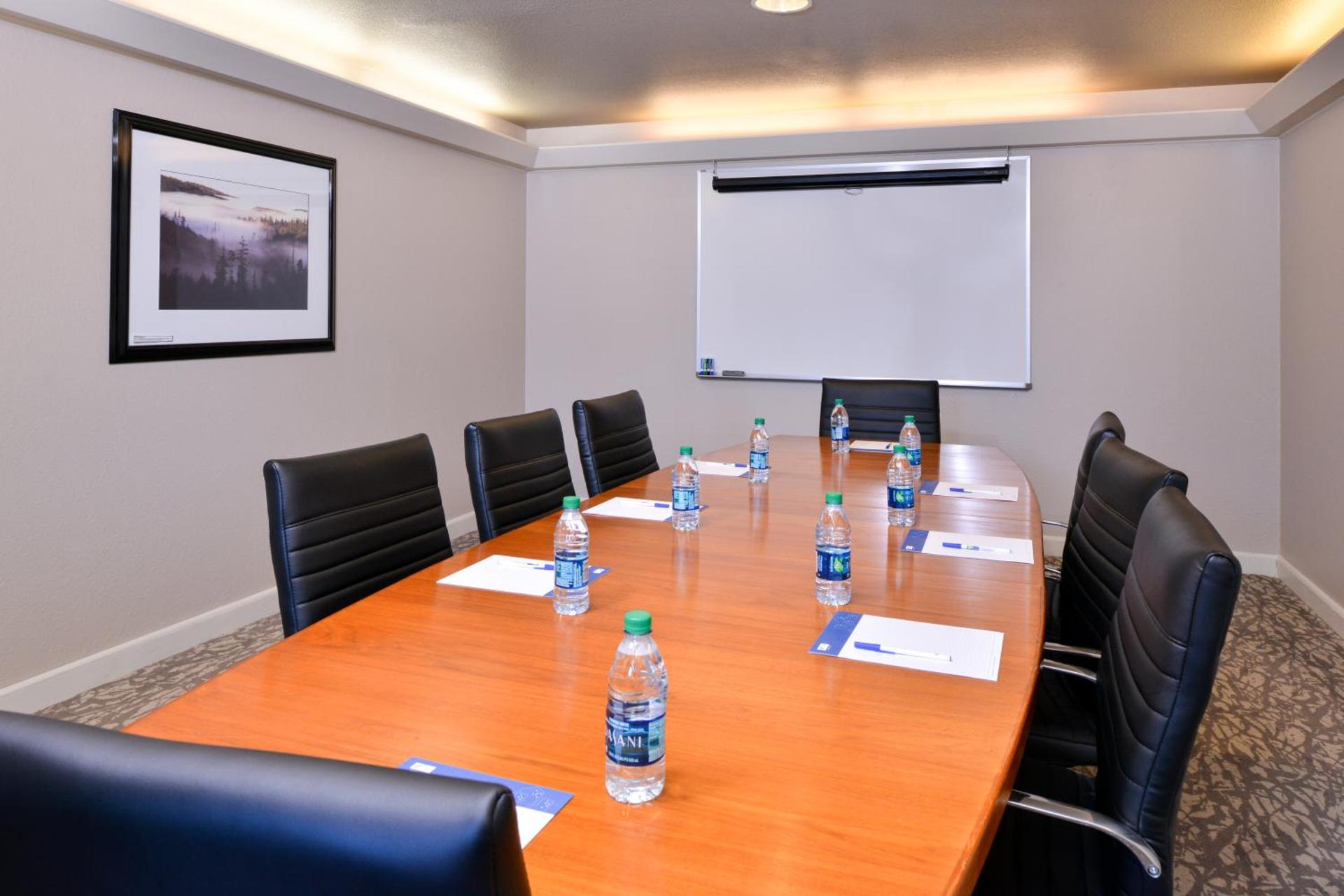 Meeting/conference room