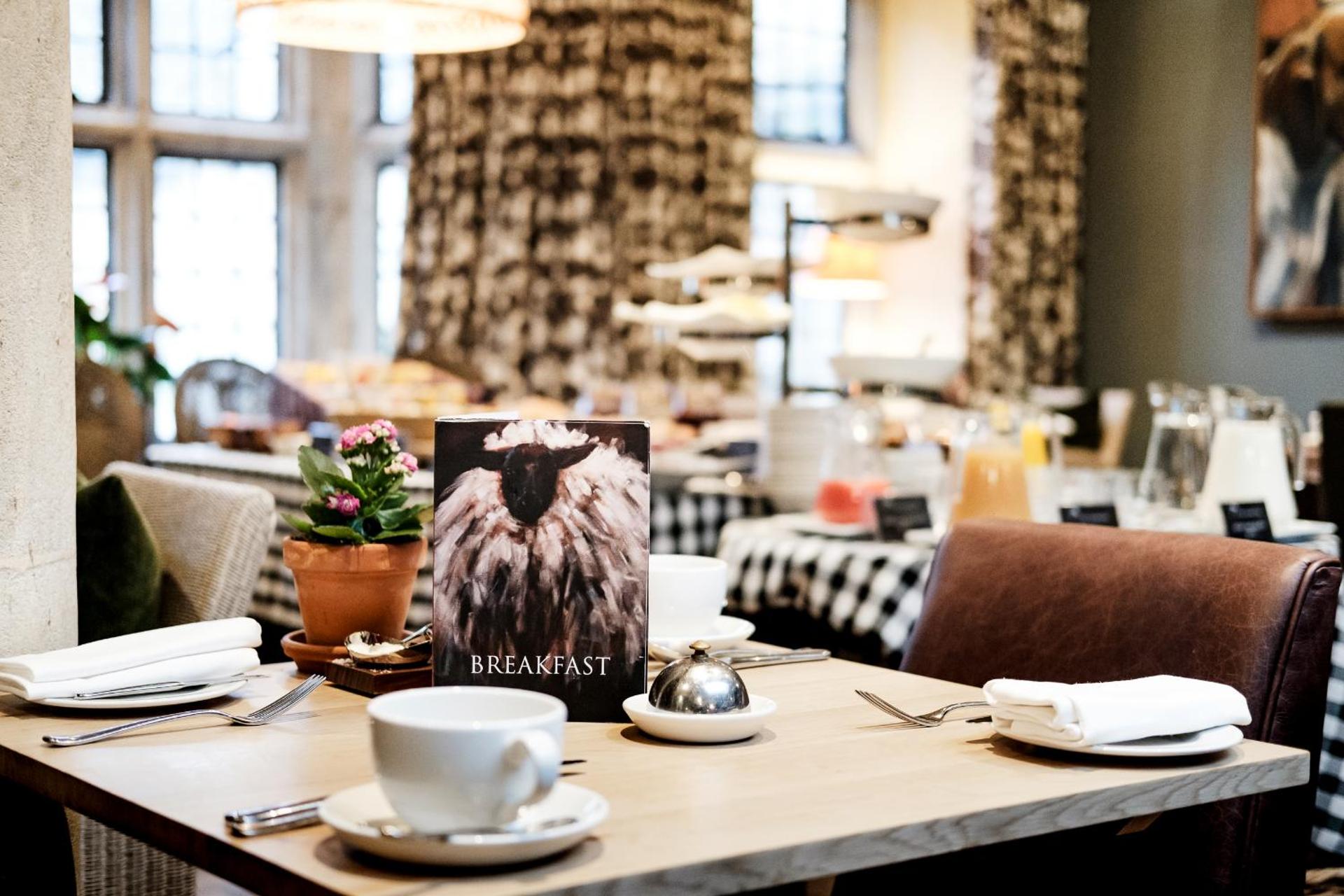 Restaurant/places to eat