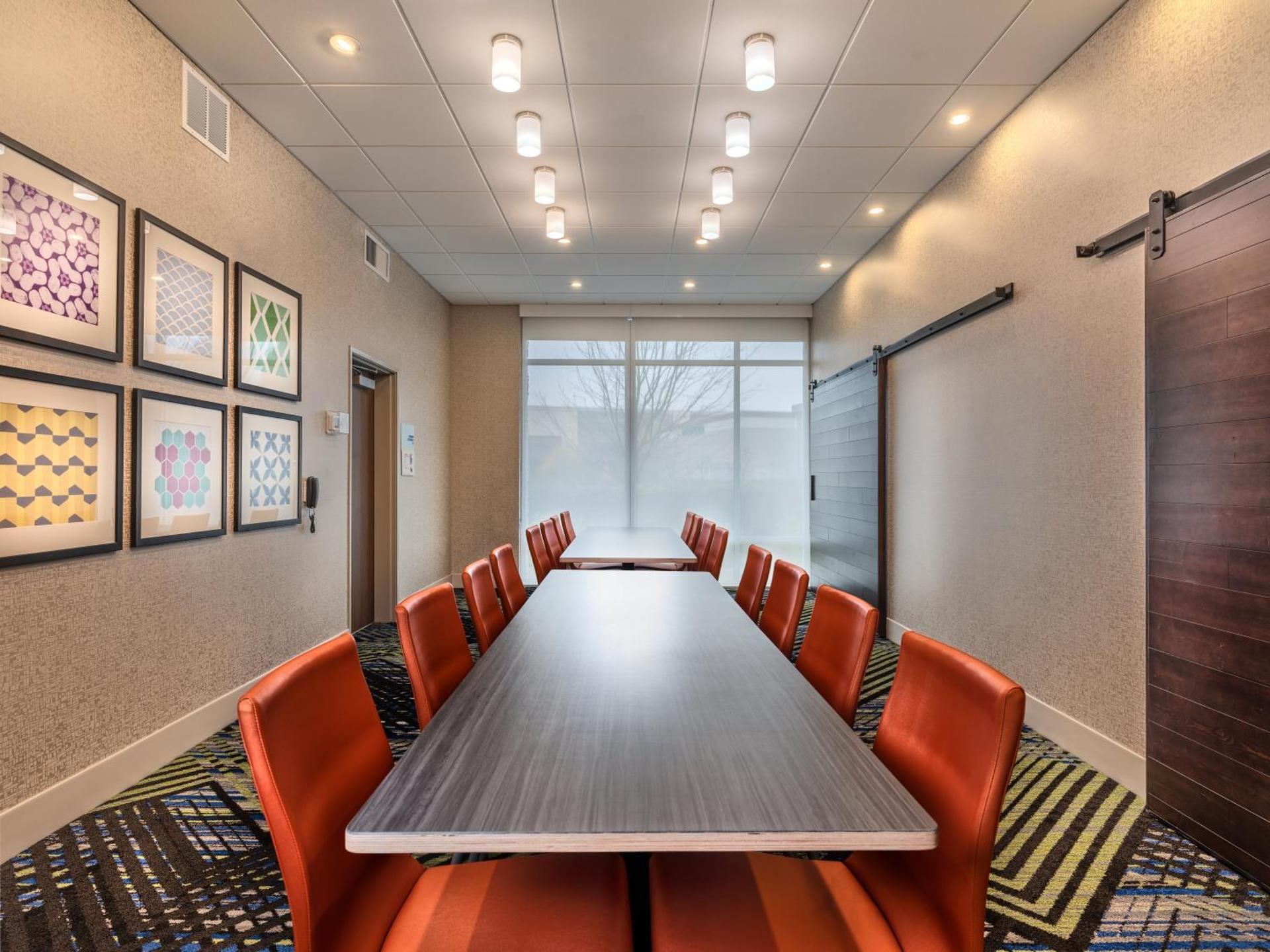 Meeting/conference room