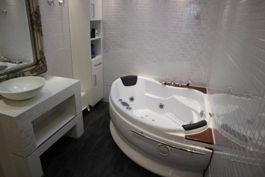 Lake House 74, luxury accommodation ir Sauna