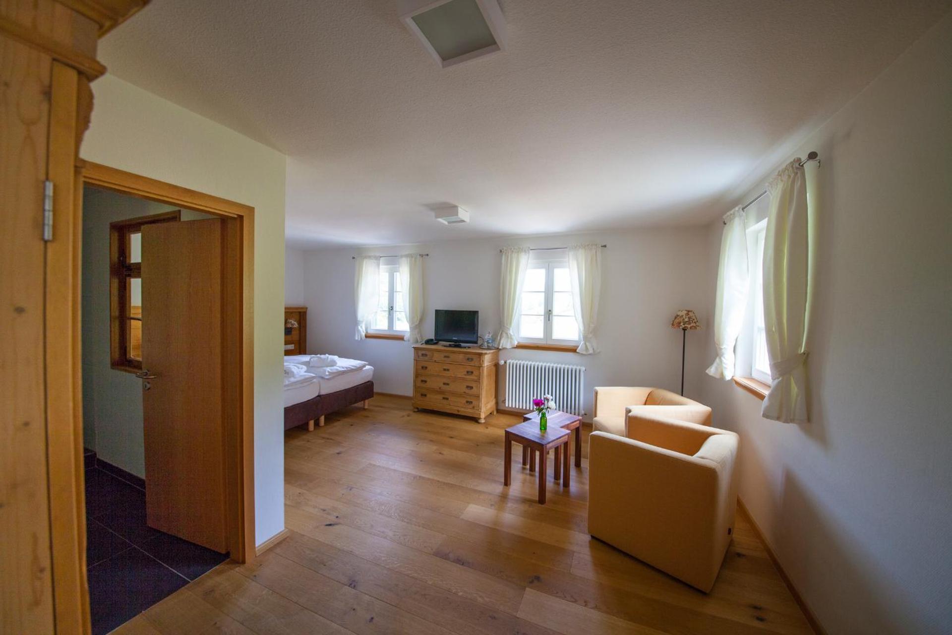 Photo of the whole room