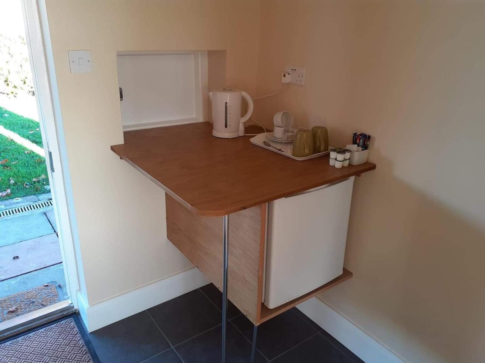 Coffee/tea facilities