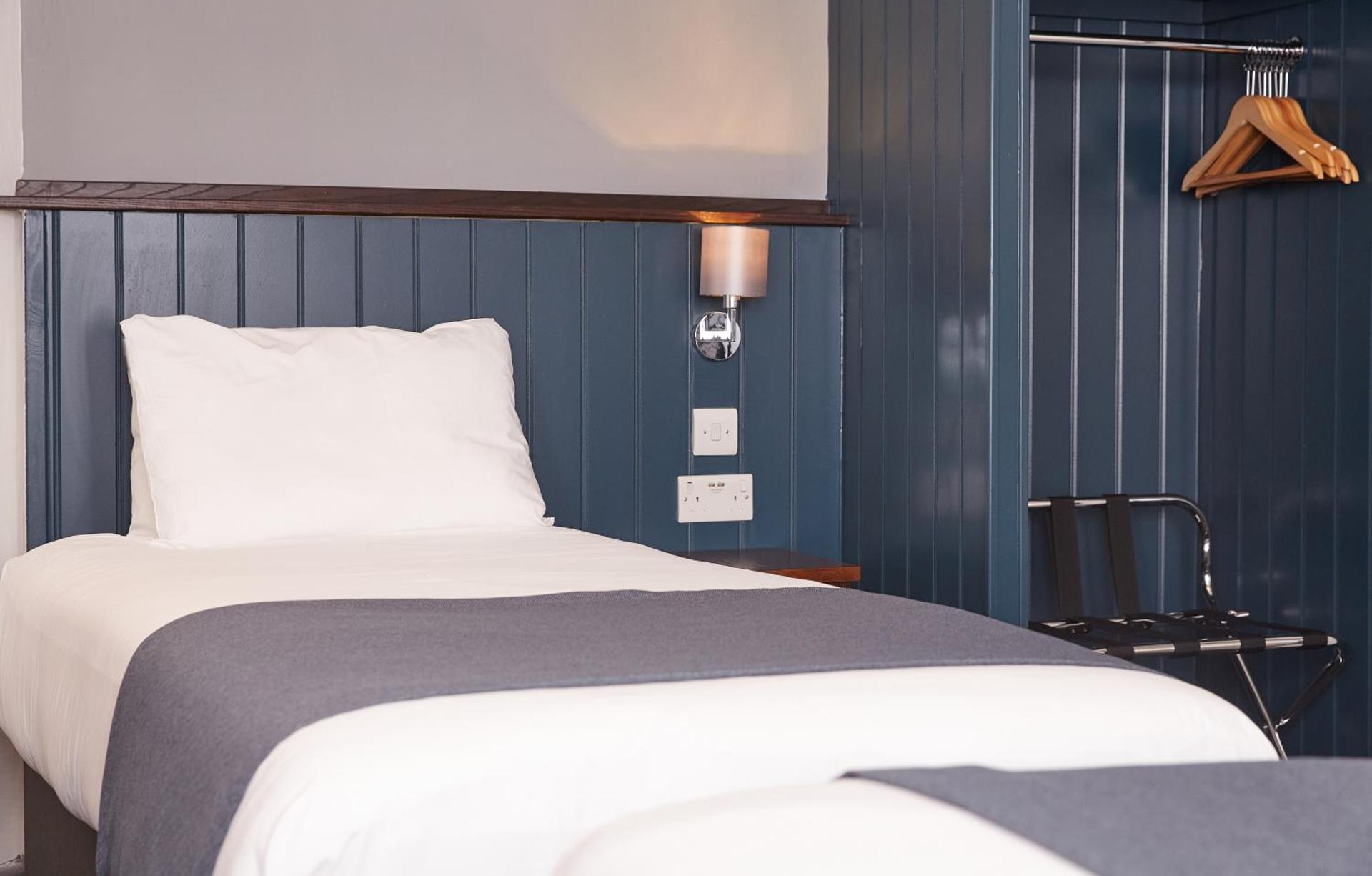 Corner House Inn by Greene King Inns