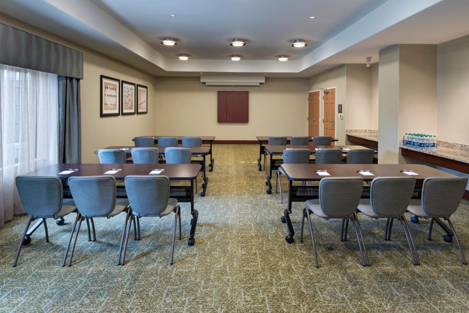 Meeting/conference room