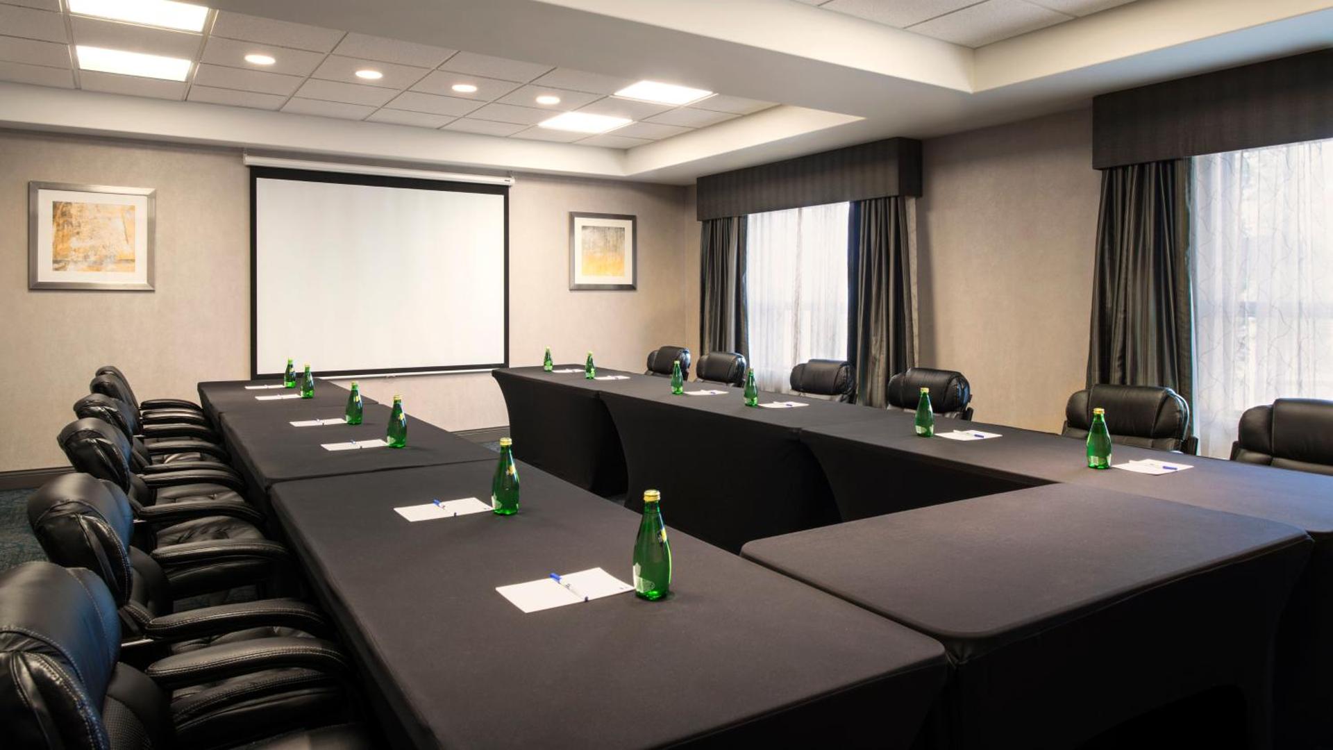 Meeting/conference room