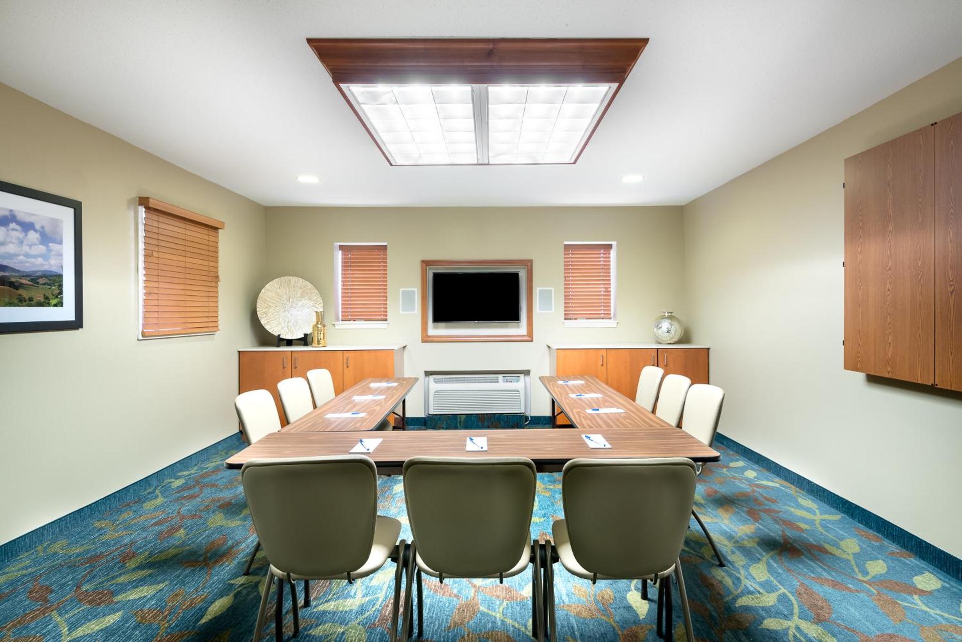 Meeting/conference room