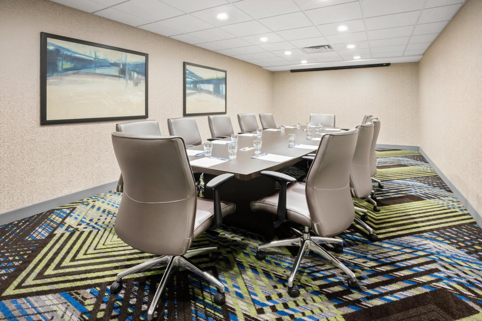 Meeting/conference room