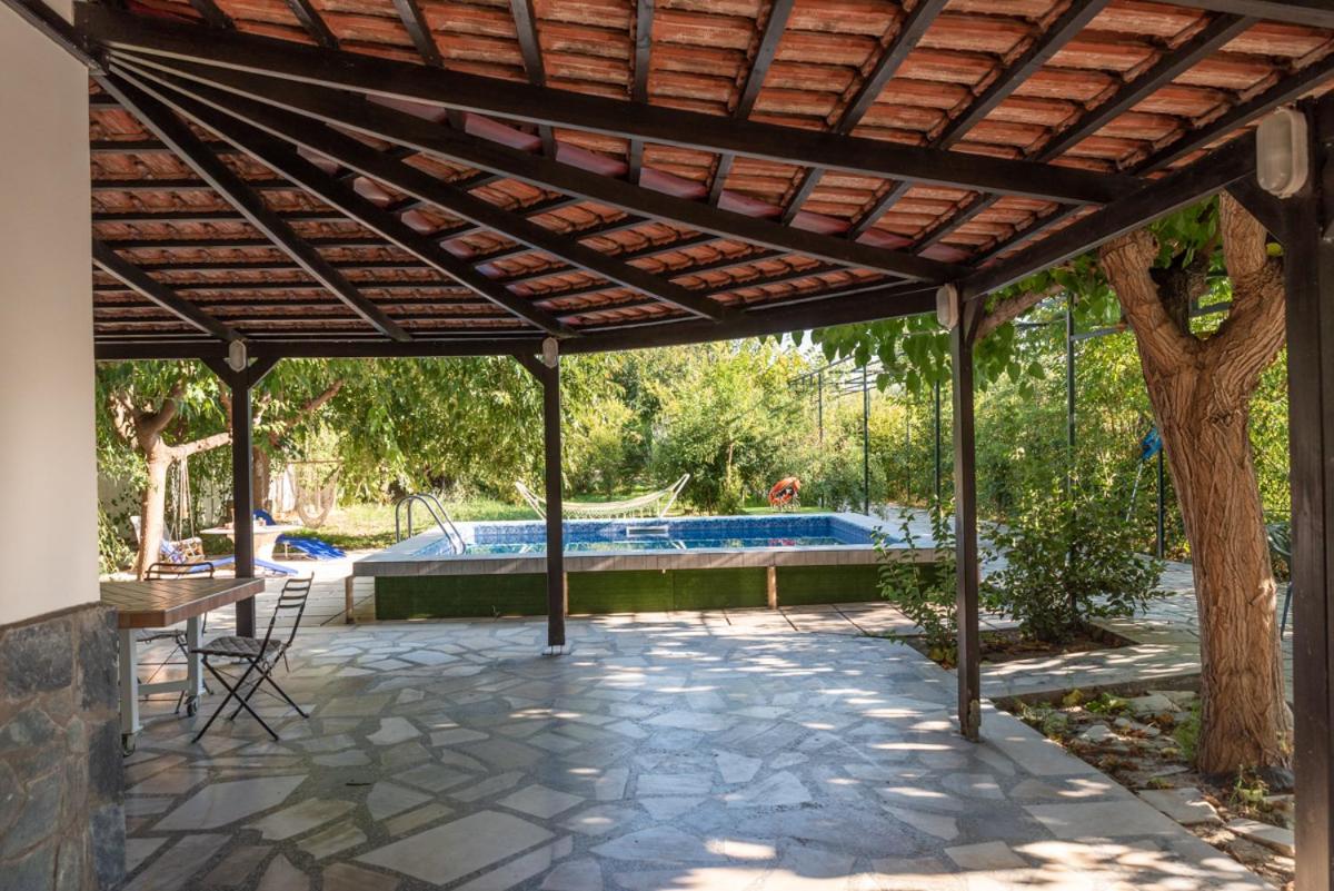 Corinthian Villas Orange Villa