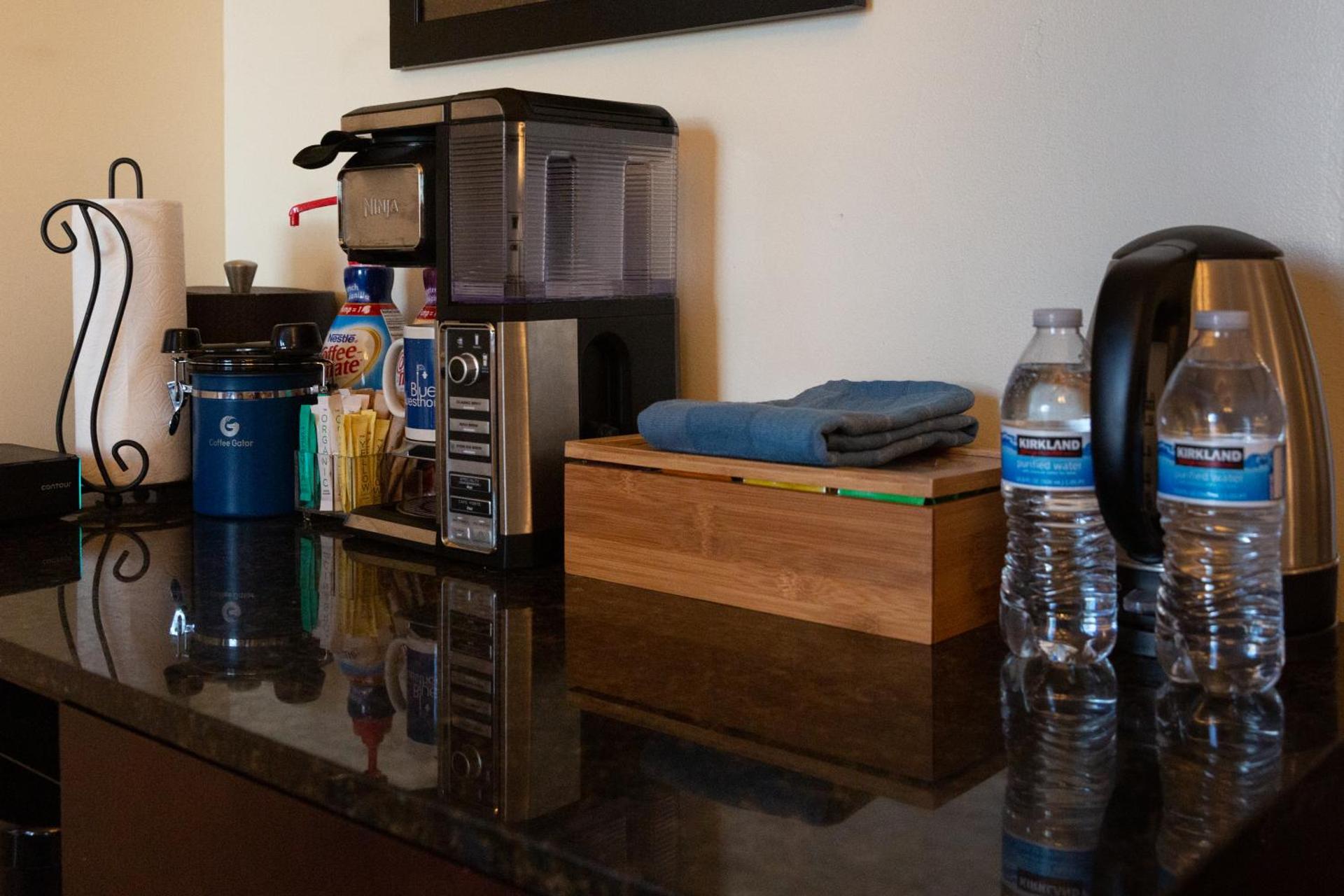 Coffee/tea facilities