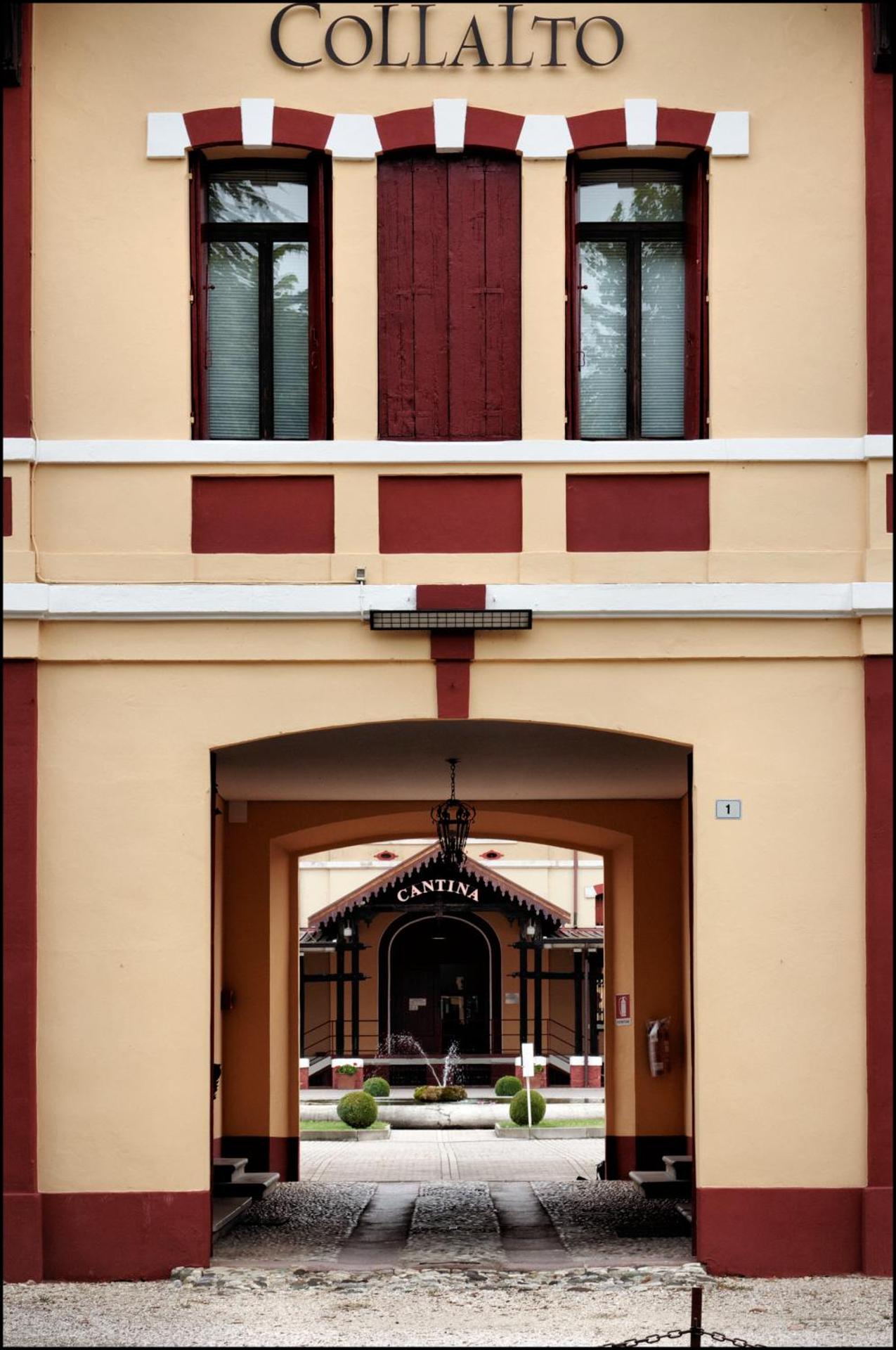 Prosecco Collalto Lodge