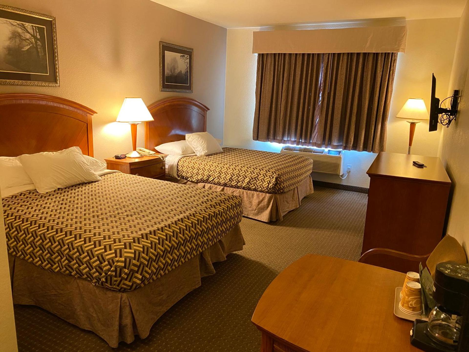 A Riverside Inn Travelodge by Wyndham