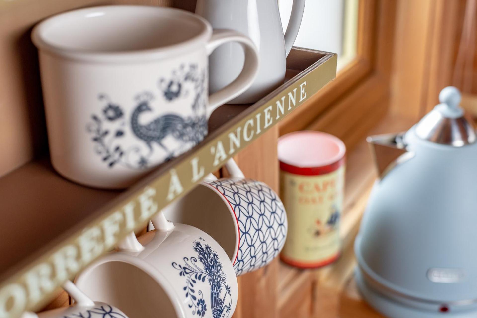 Coffee/tea facilities