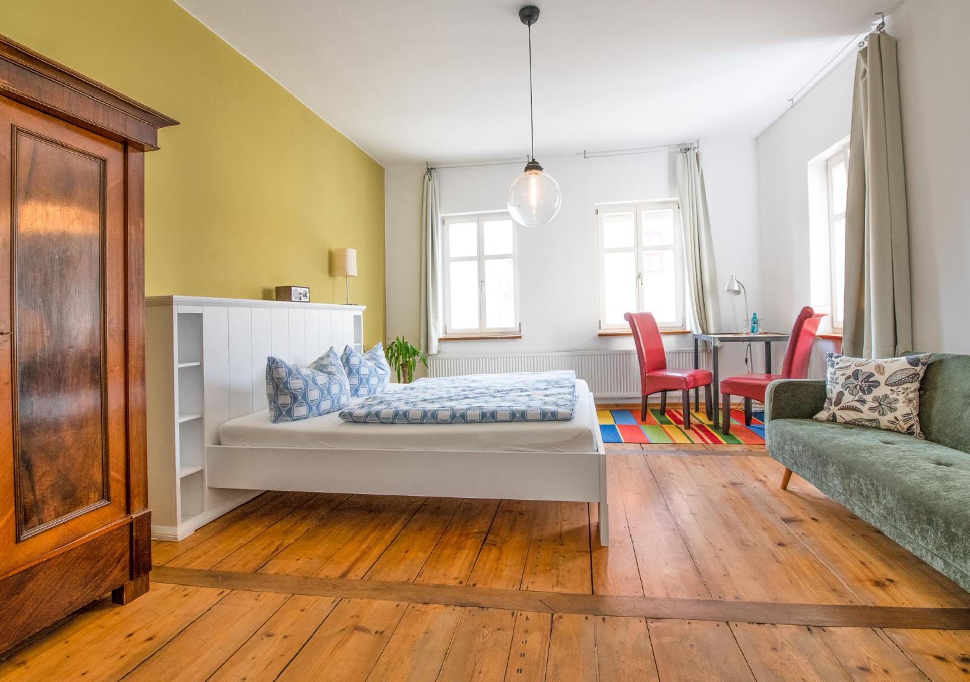 Photo of the whole room