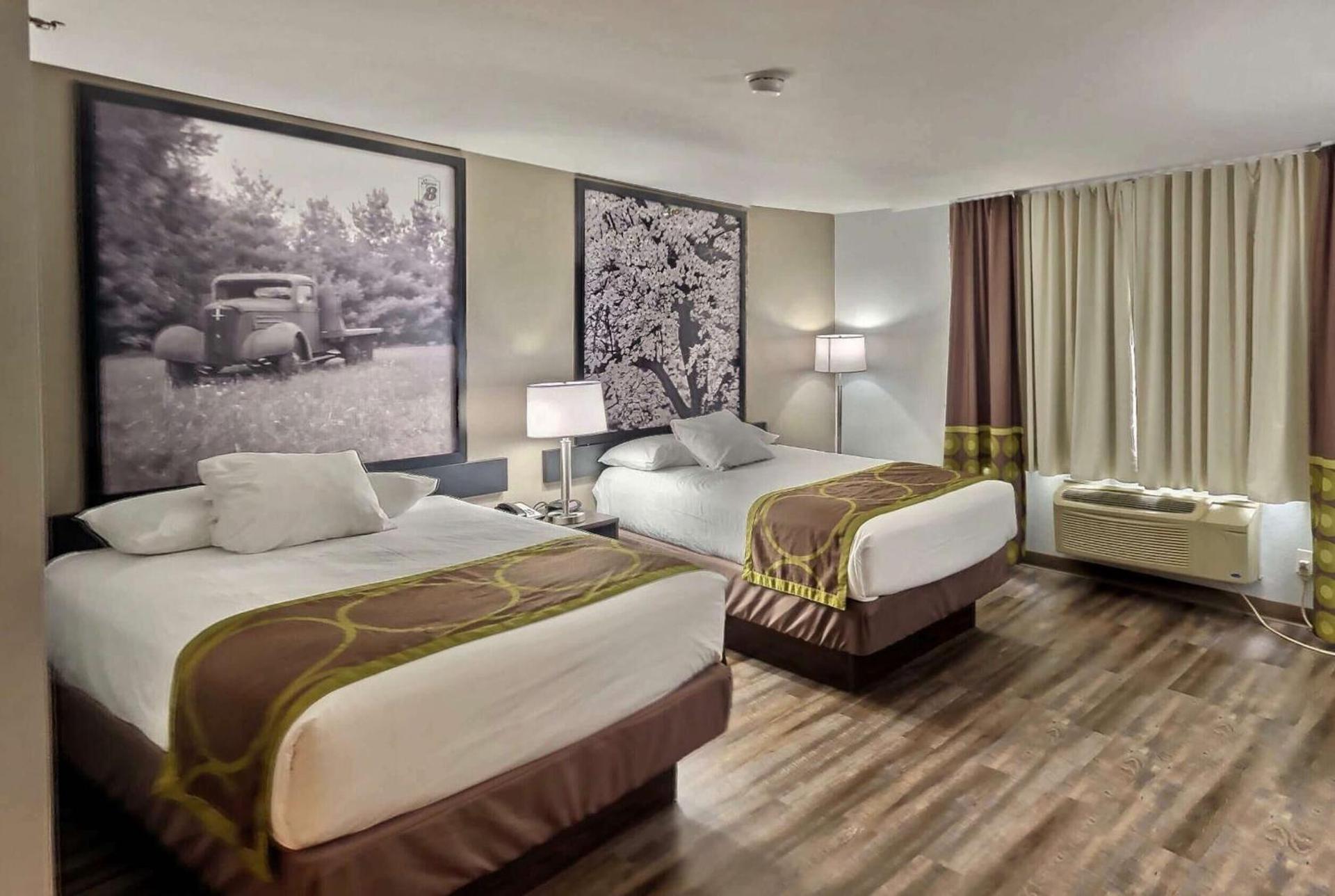 Photo of the whole room