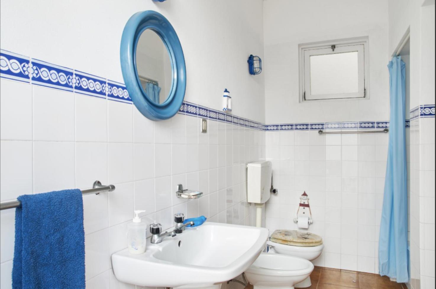 Captain Pisco's Palheiro - Great Location