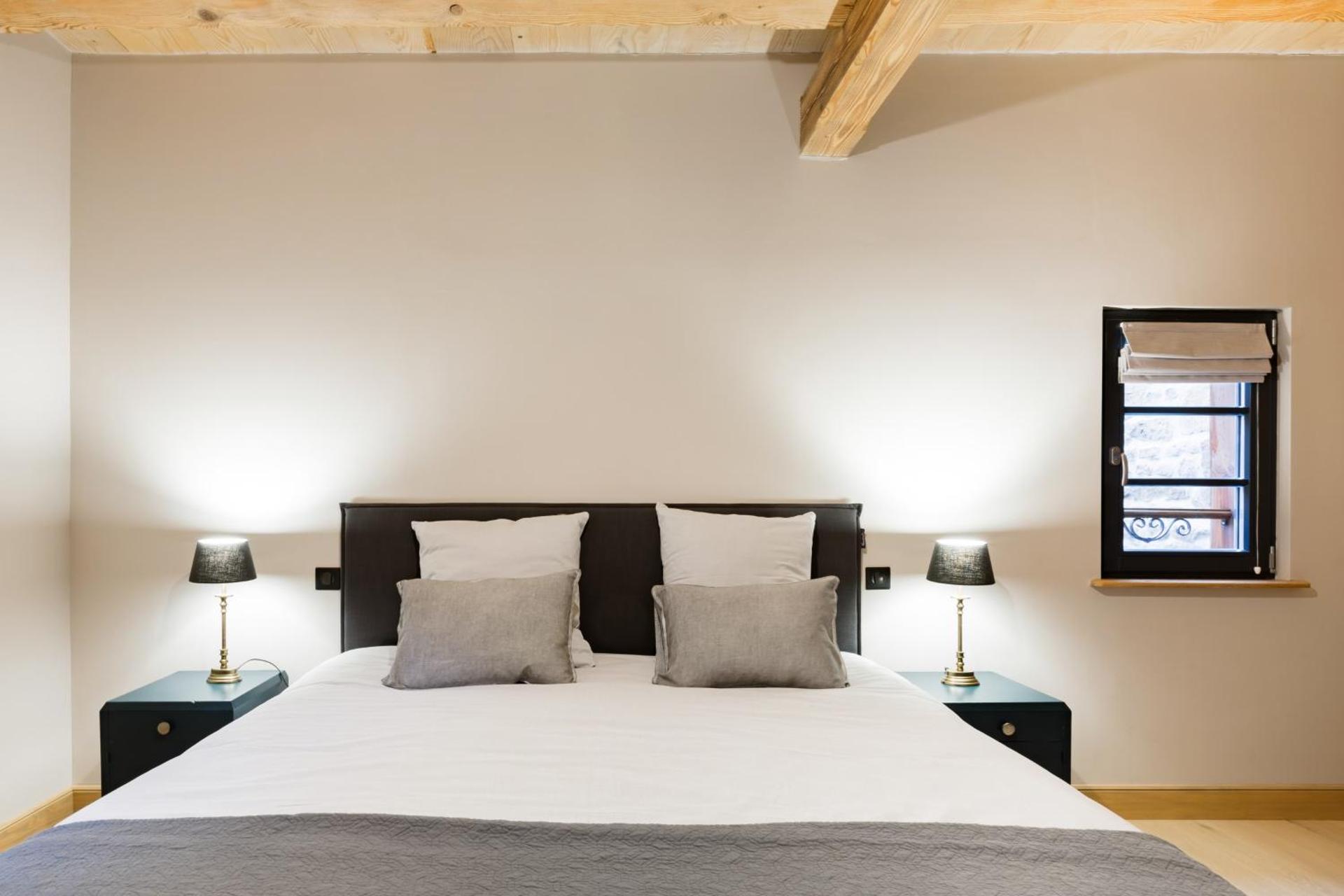 LA DEPENDANCE D'ELISA