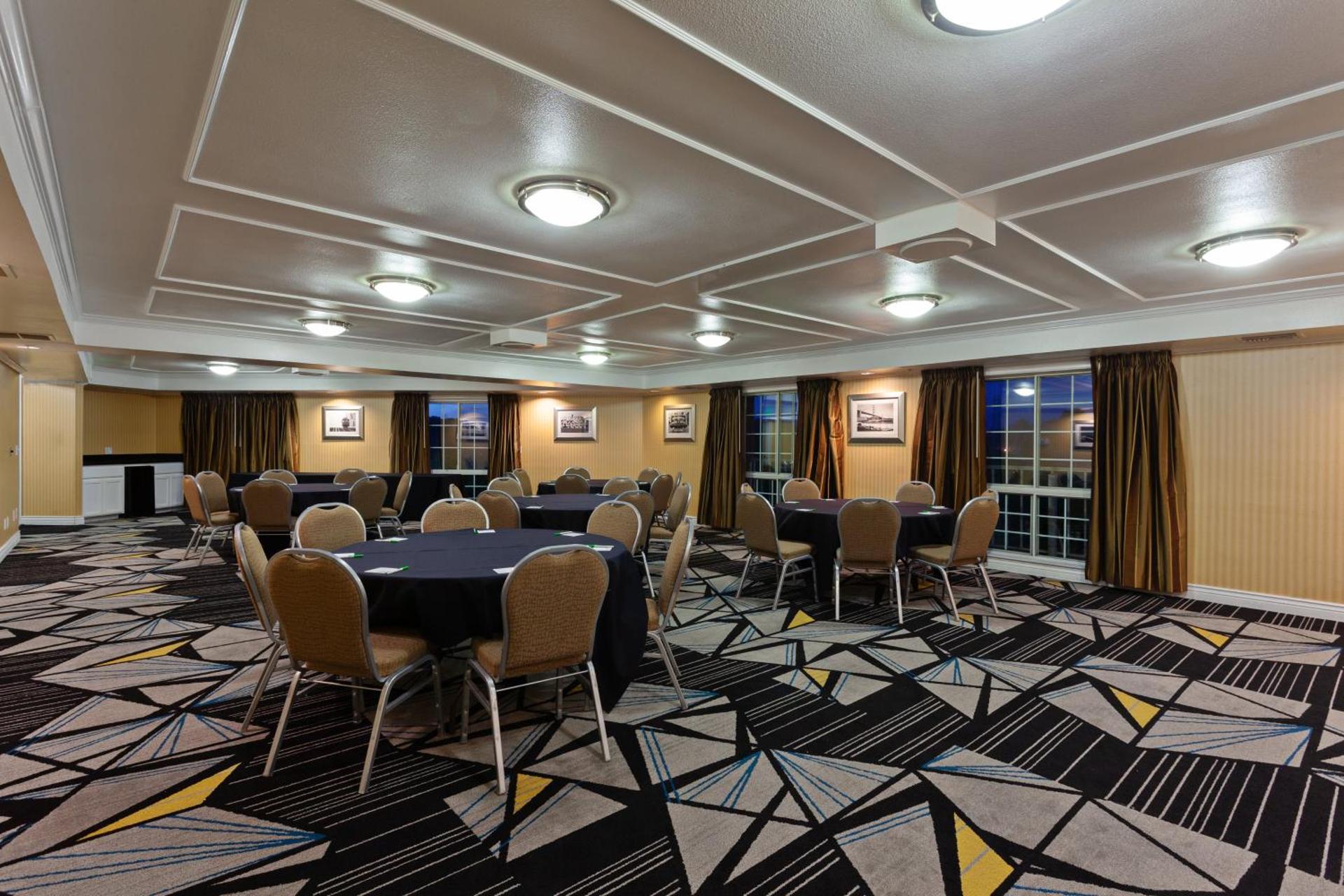 Meeting/conference room