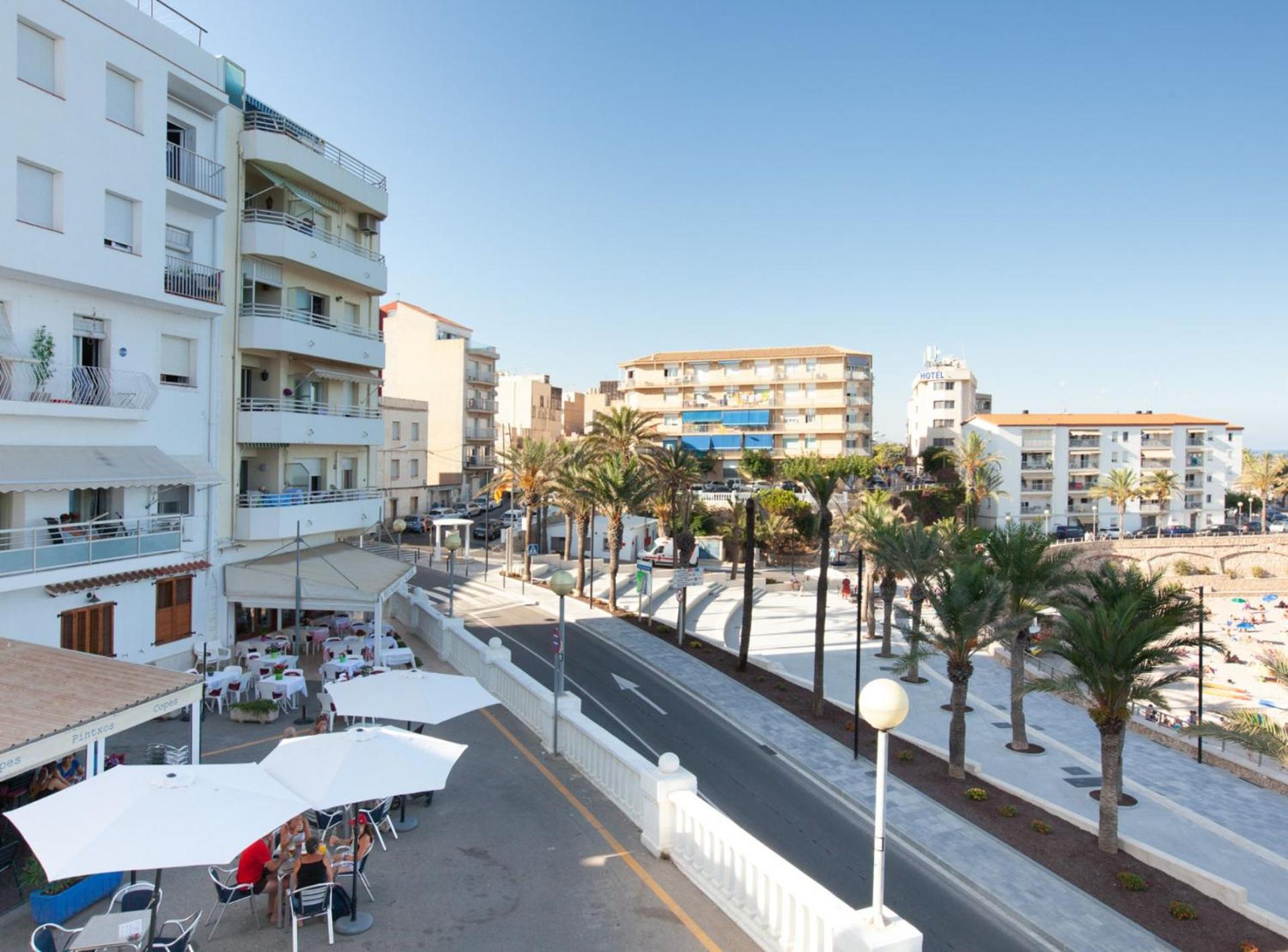La Cala Beach Deluxe Apartments