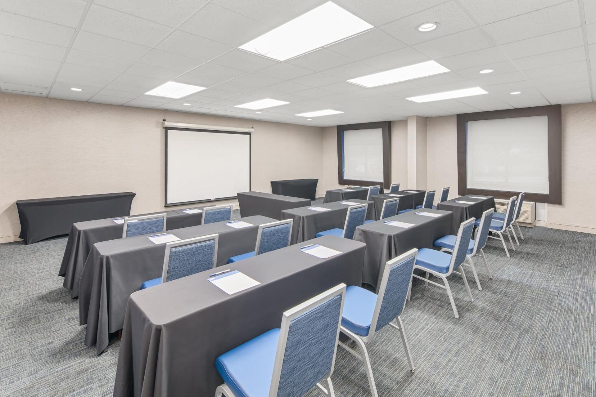 Meeting/conference room