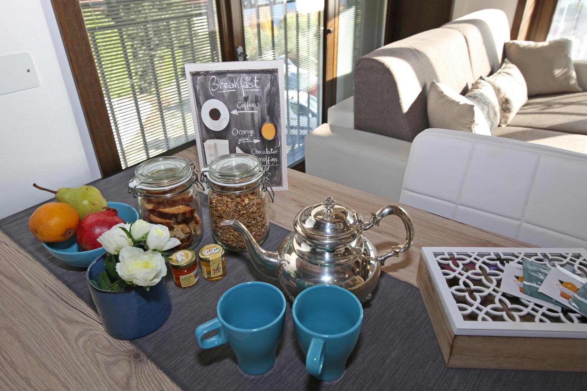 Coffee/tea facilities