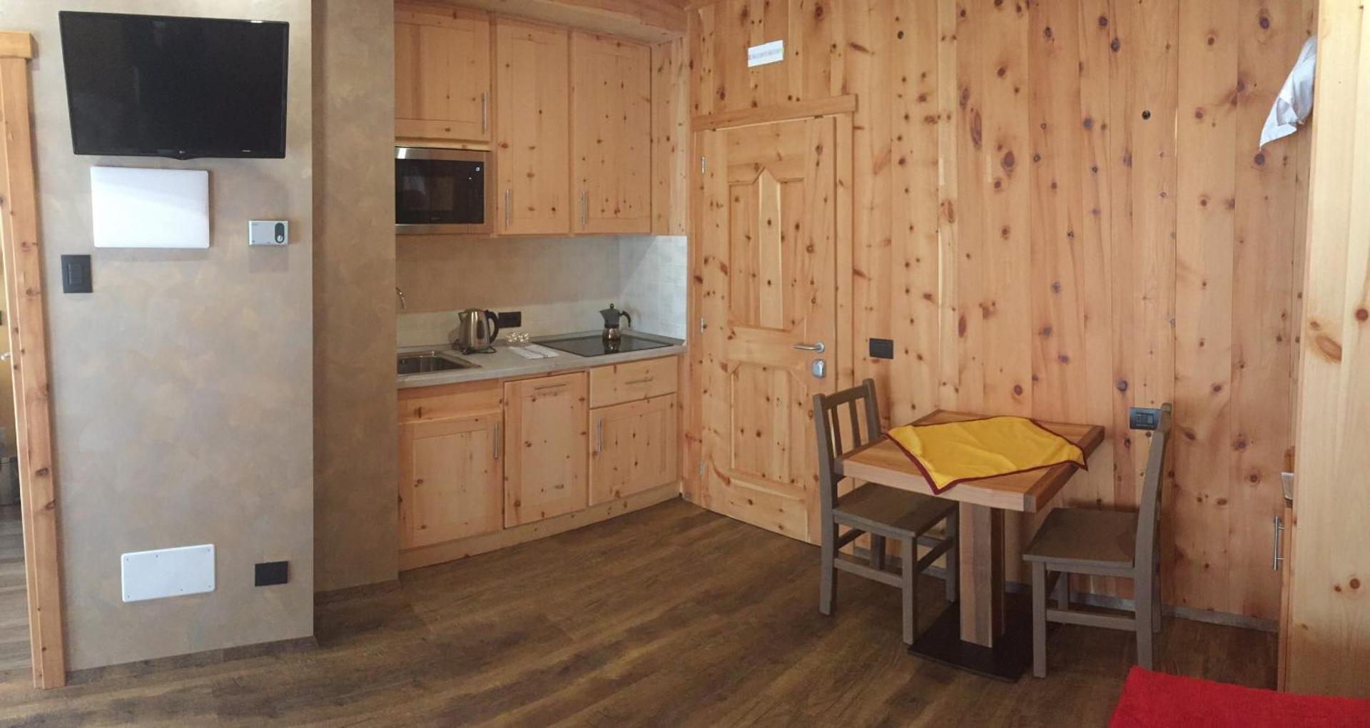 Kitchen or kitchenette