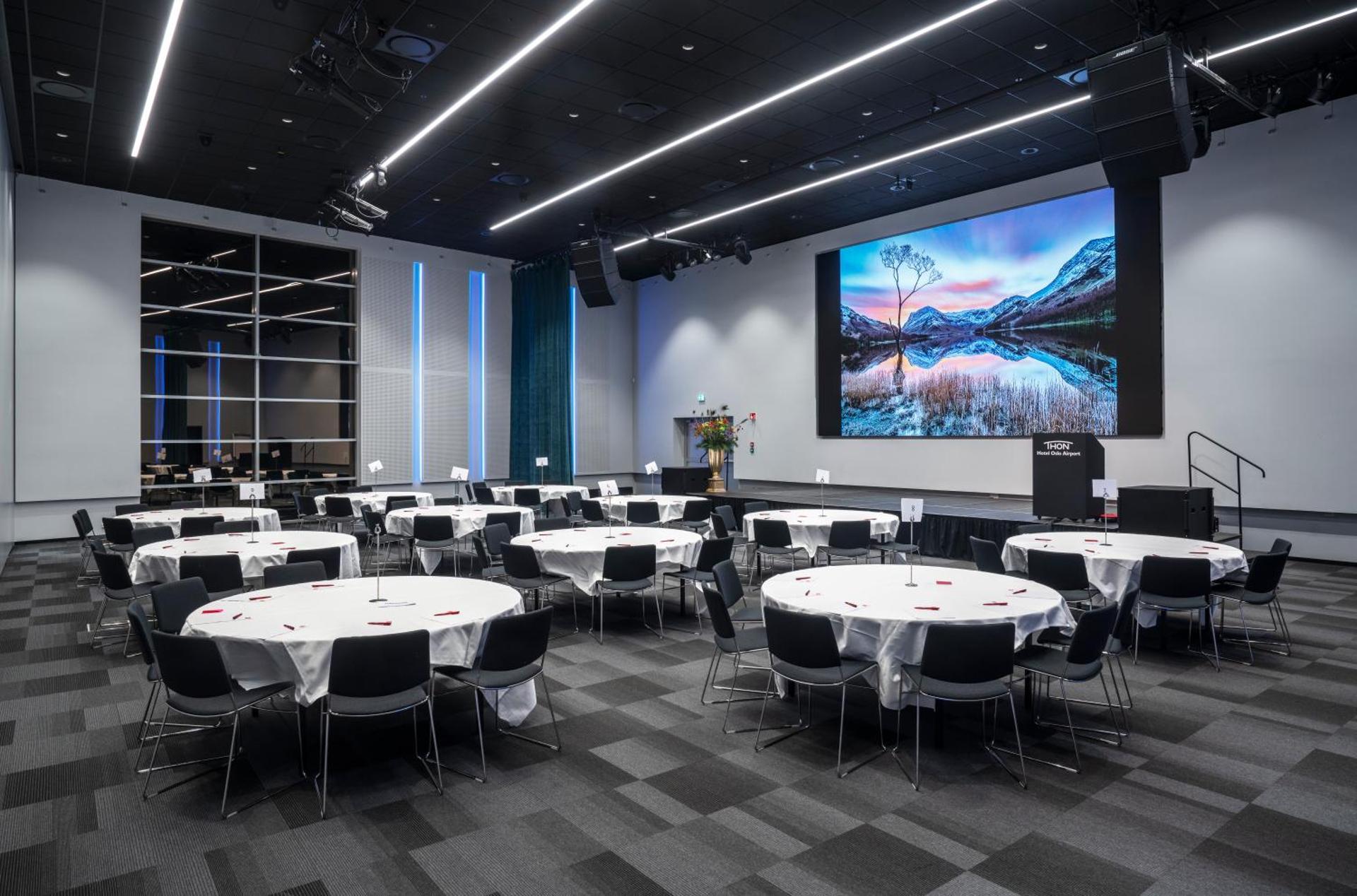 Meeting/conference room