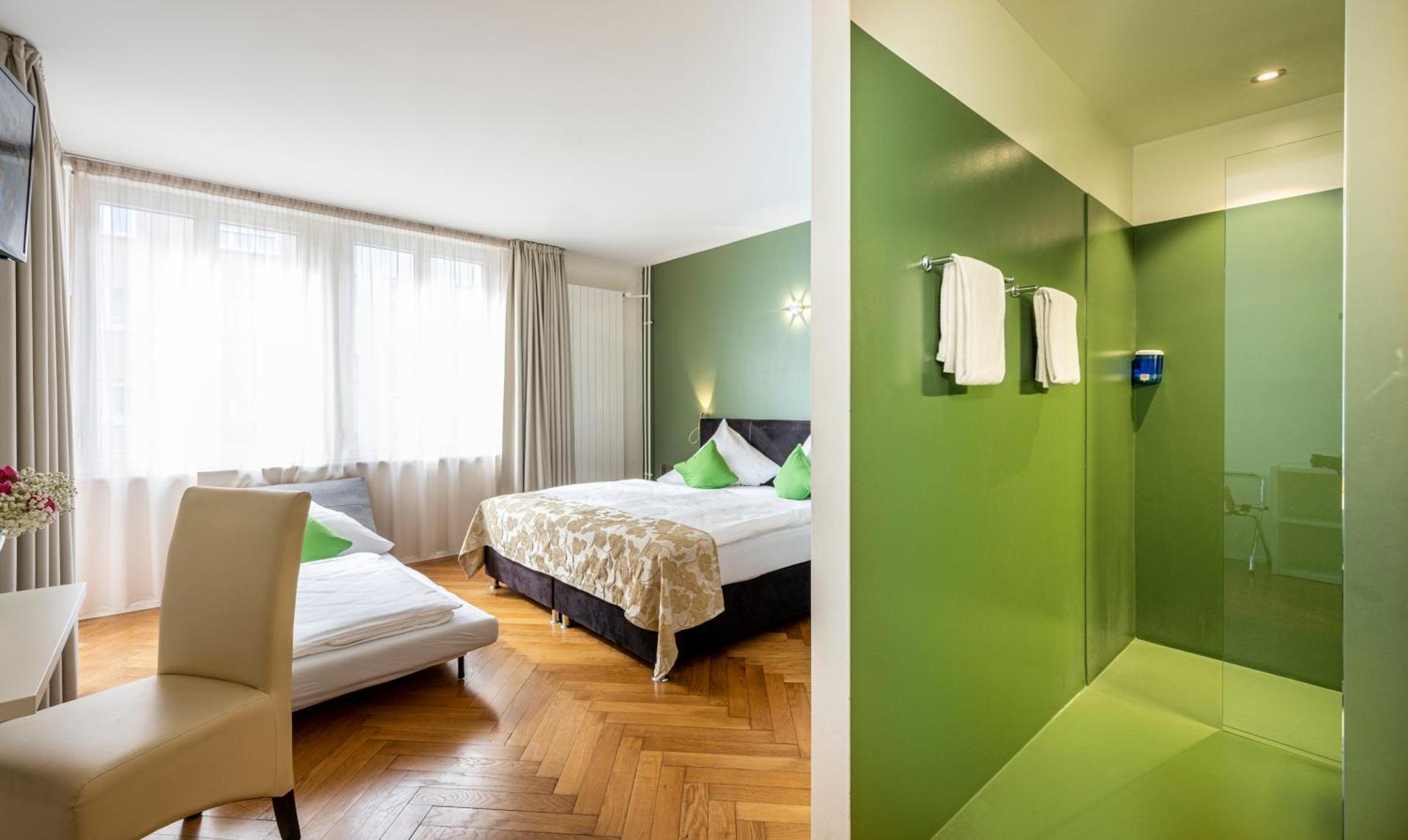 Photo of the whole room