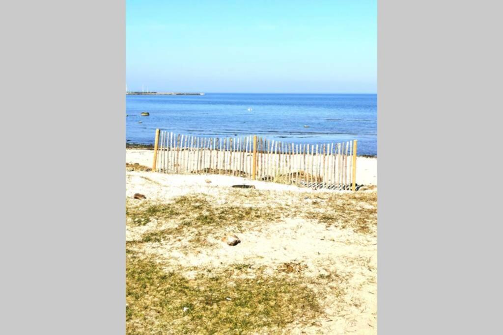 Stilren studiolägenhet på 20 kvm nära havet och centrum! Stationsterrassen 7