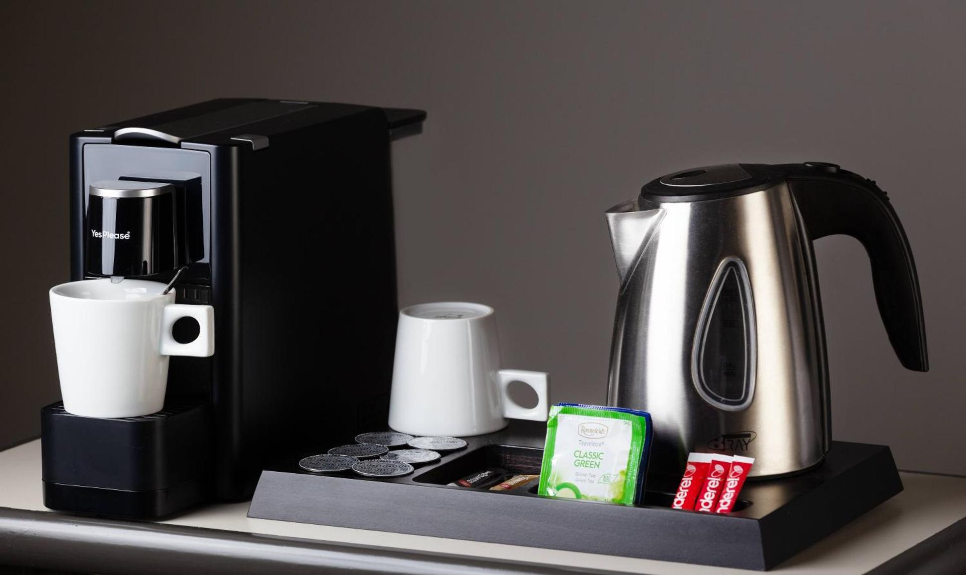 Coffee/tea facilities