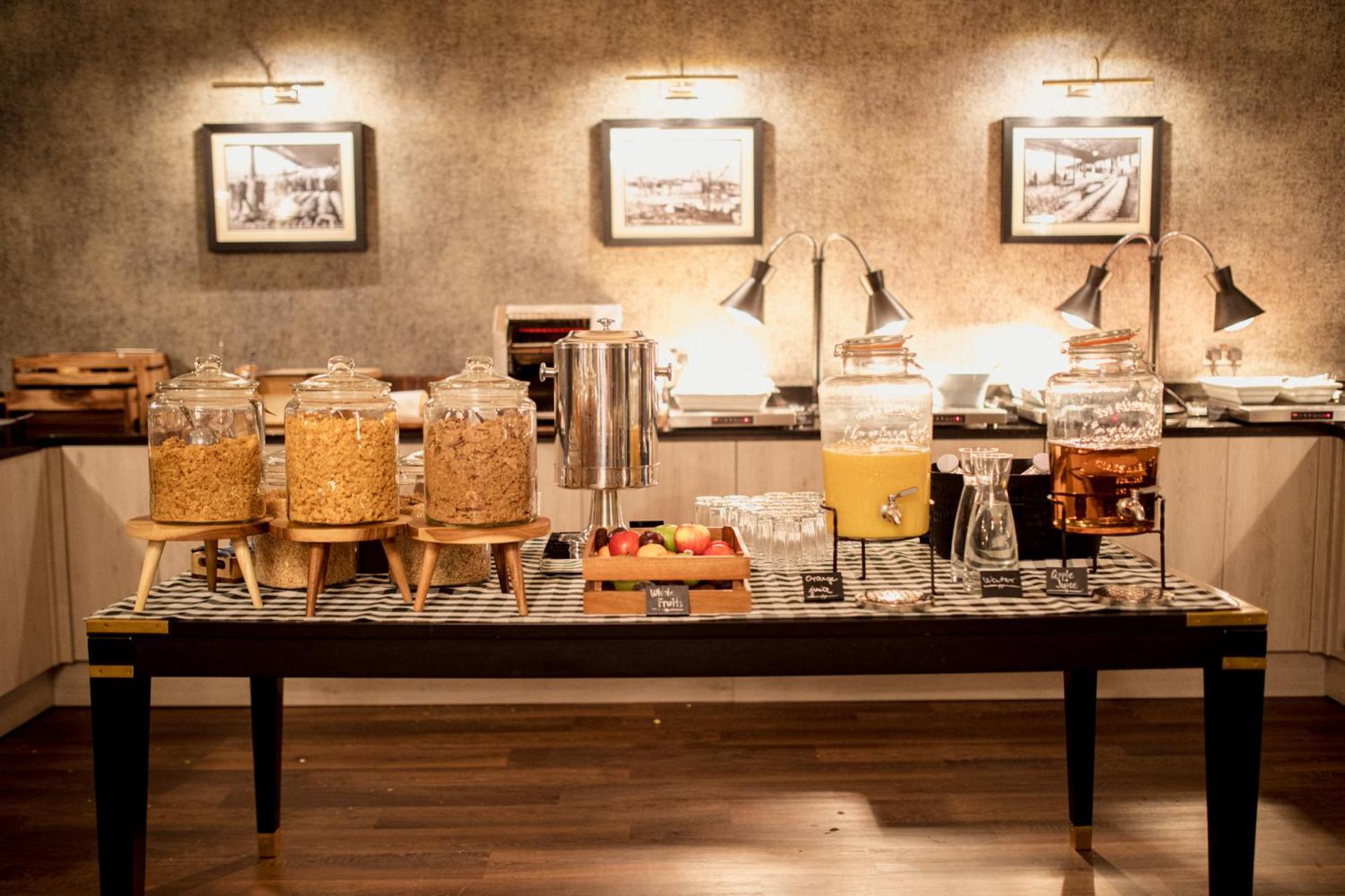 Continental breakfast