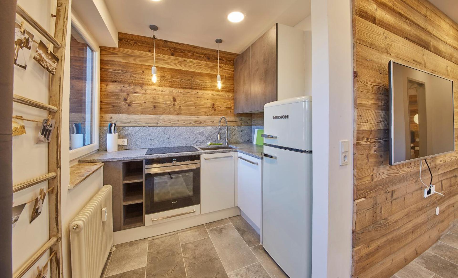 Kitchen or kitchenette