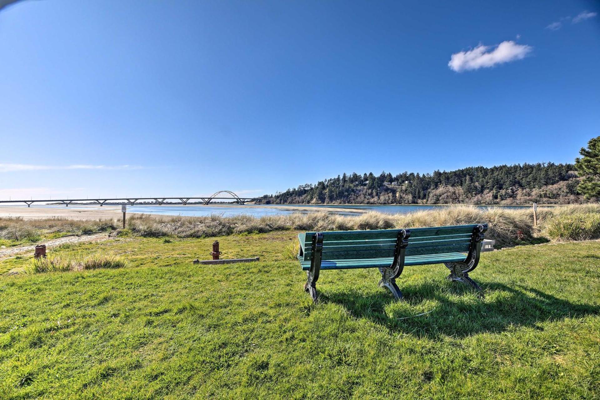 Sanderling Sea Cottages, Unit A Pet Friendly!