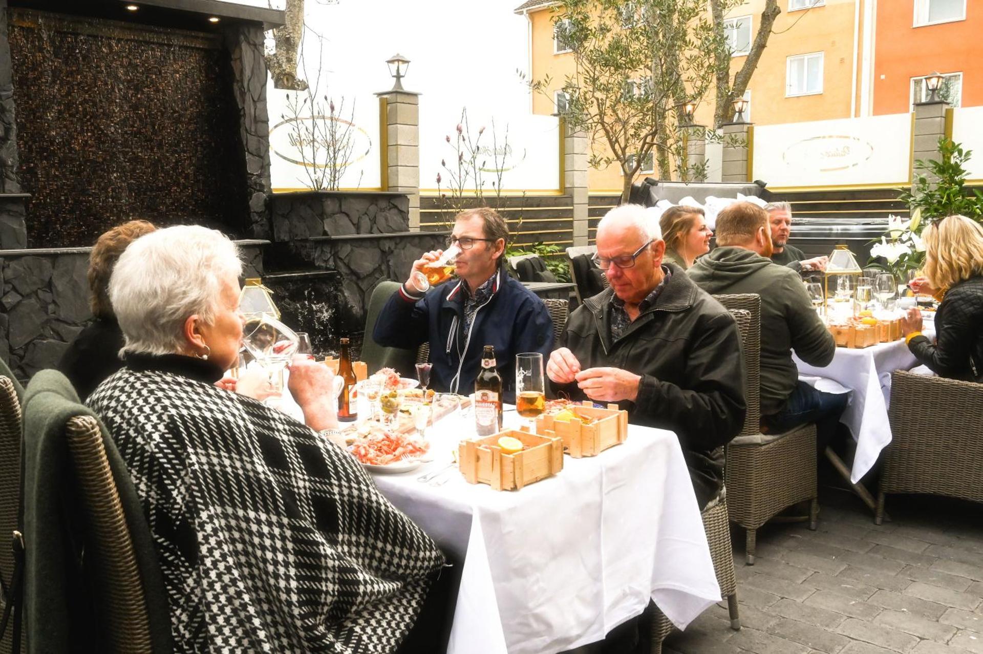 Restaurant/places to eat