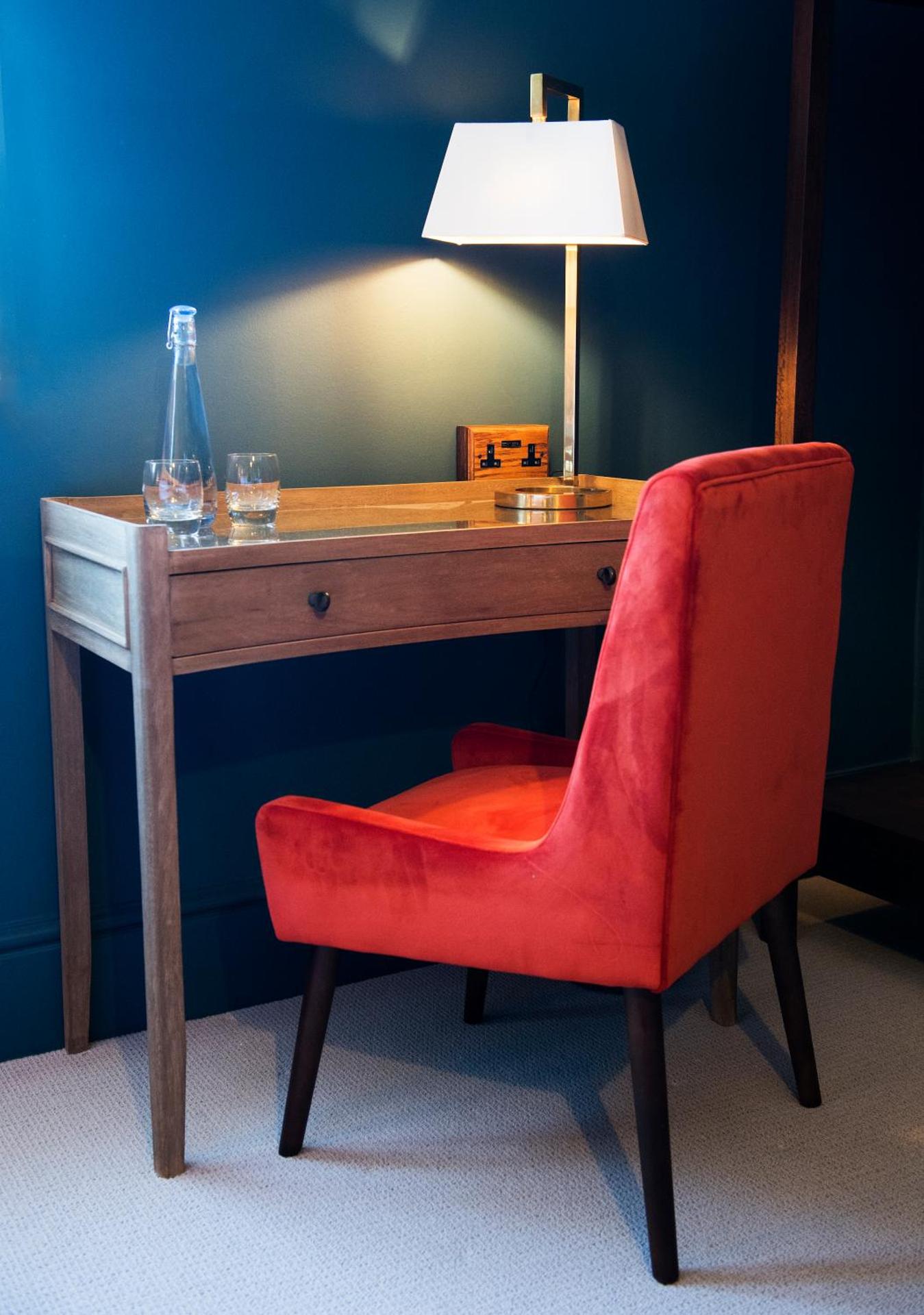 Purchases Restaurant & Accommodation