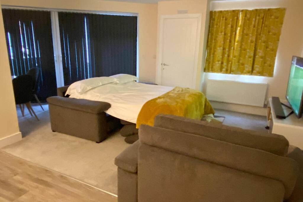 13 The Grosvenor, luxury flat, central Newmarket,