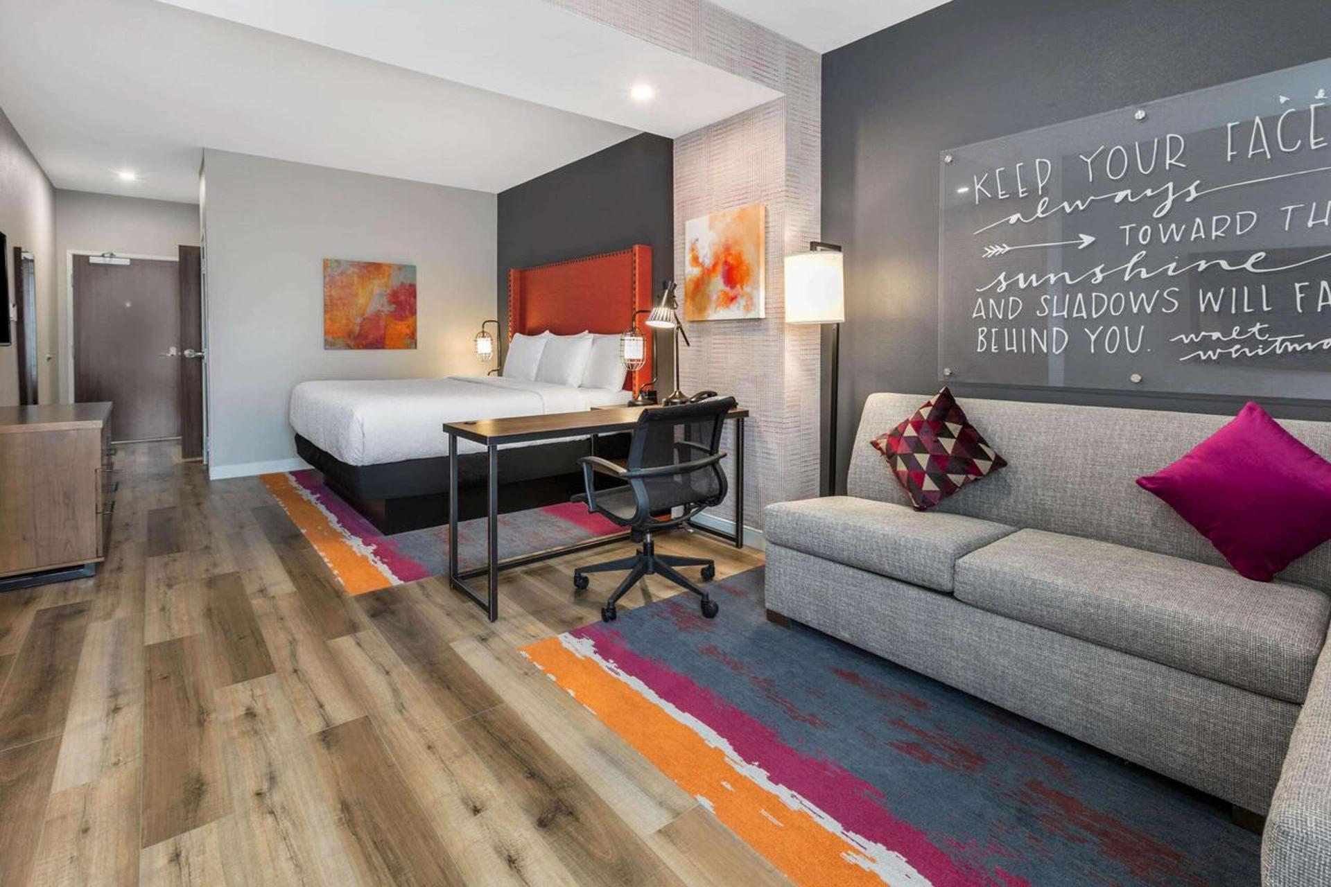 Photo of the whole room